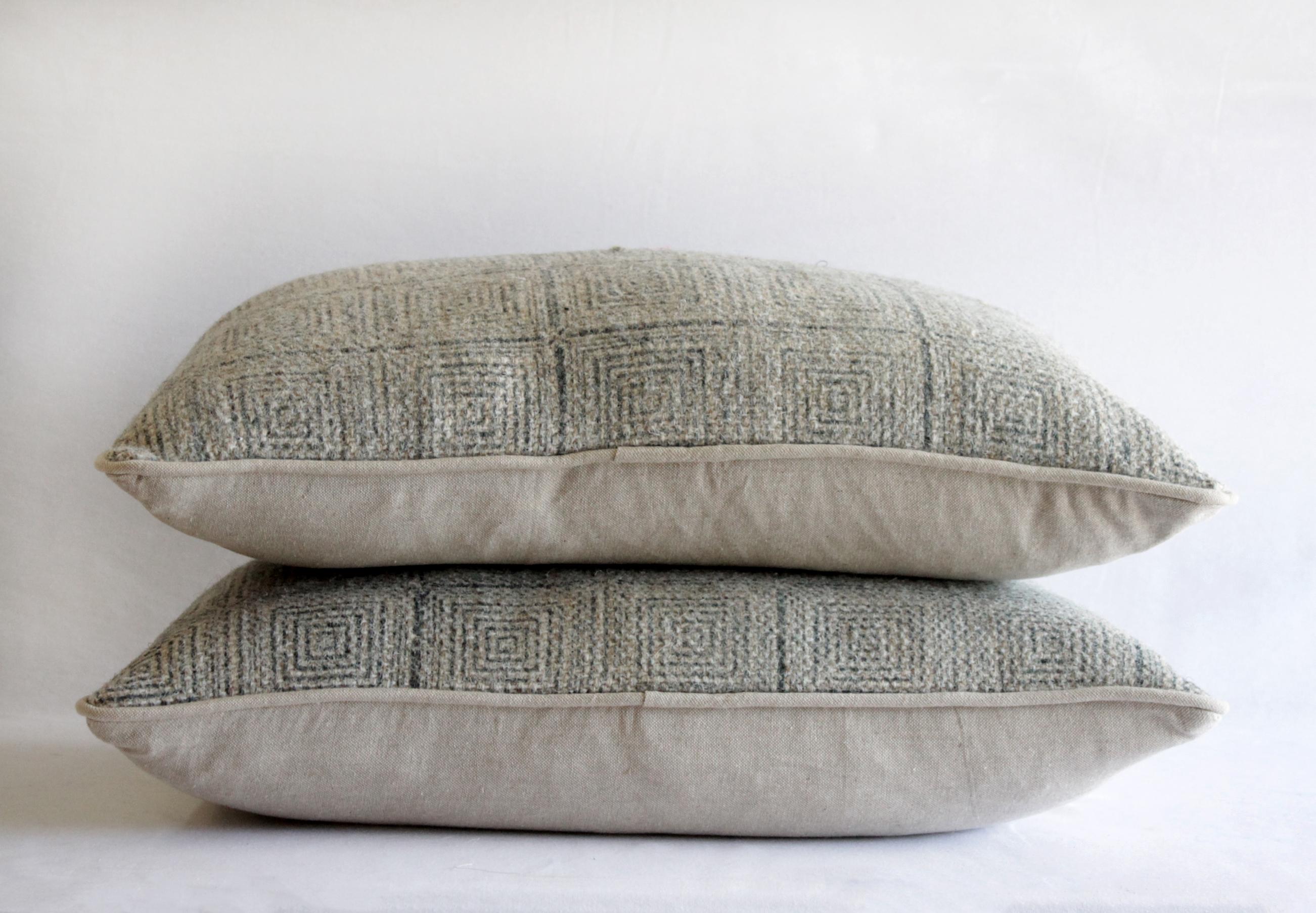 Wool Lumbar Pillows in Tan and Gray Pattern In New Condition In Brea, CA
