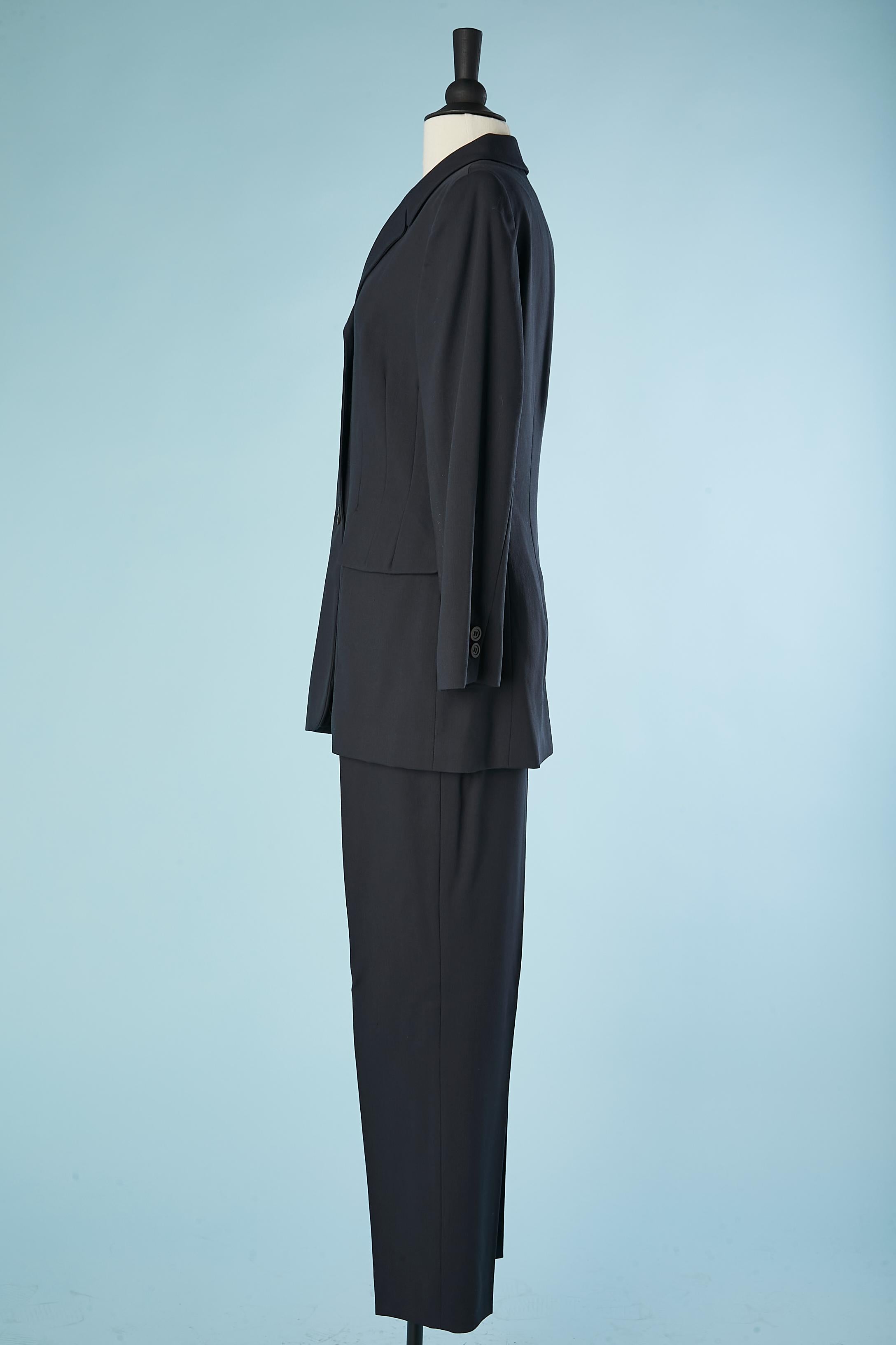 Wool navy blue trouser-suit (and skirt as well) Cerruti 1881 In Excellent Condition For Sale In Saint-Ouen-Sur-Seine, FR