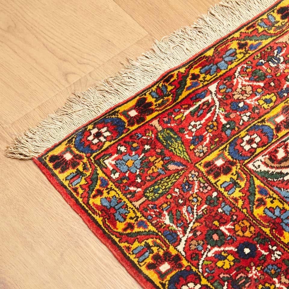 Wool rug, circa 1950.

Measures: 168 x 228 cm.