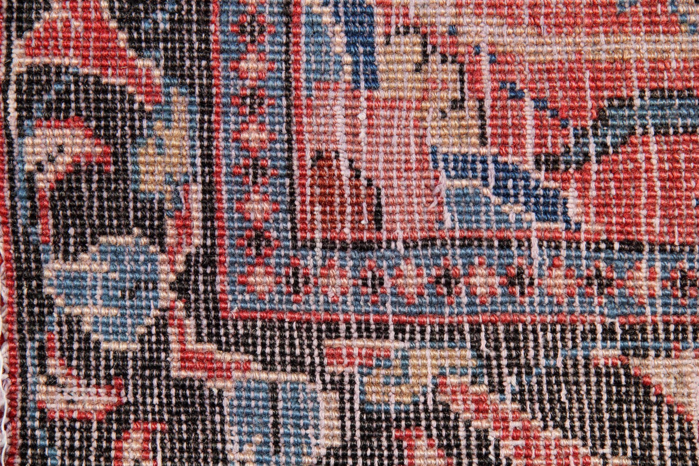 Handgefertigter Teppich aus Wolle, orientalischer, rot-blauer, traditioneller Teppich (Afghanisch) im Angebot