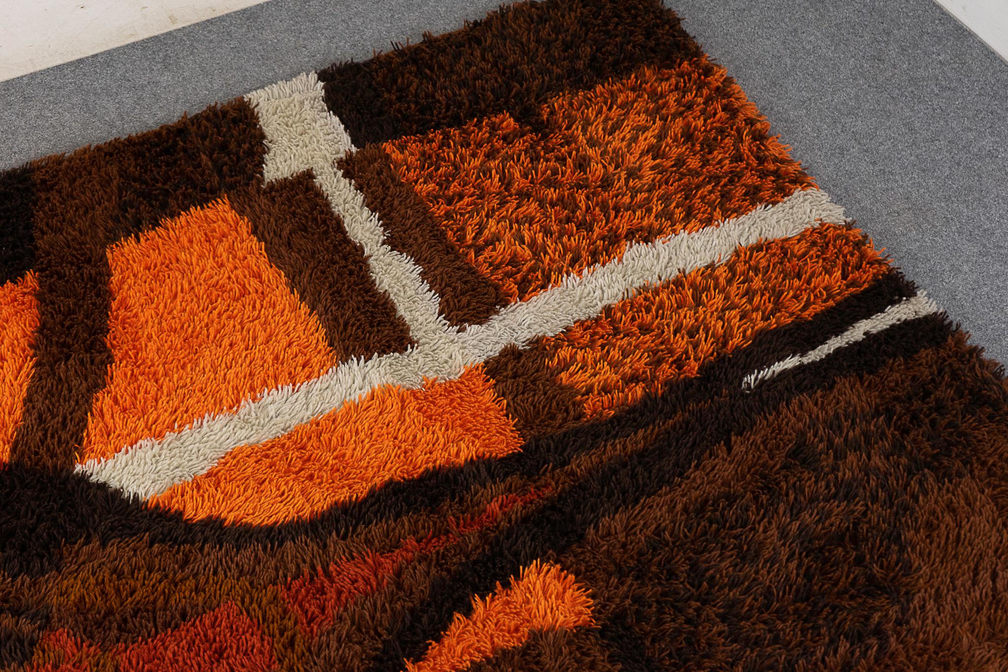 Wool Scandinavian Area Rug by RYA In Good Condition In VANCOUVER, CA