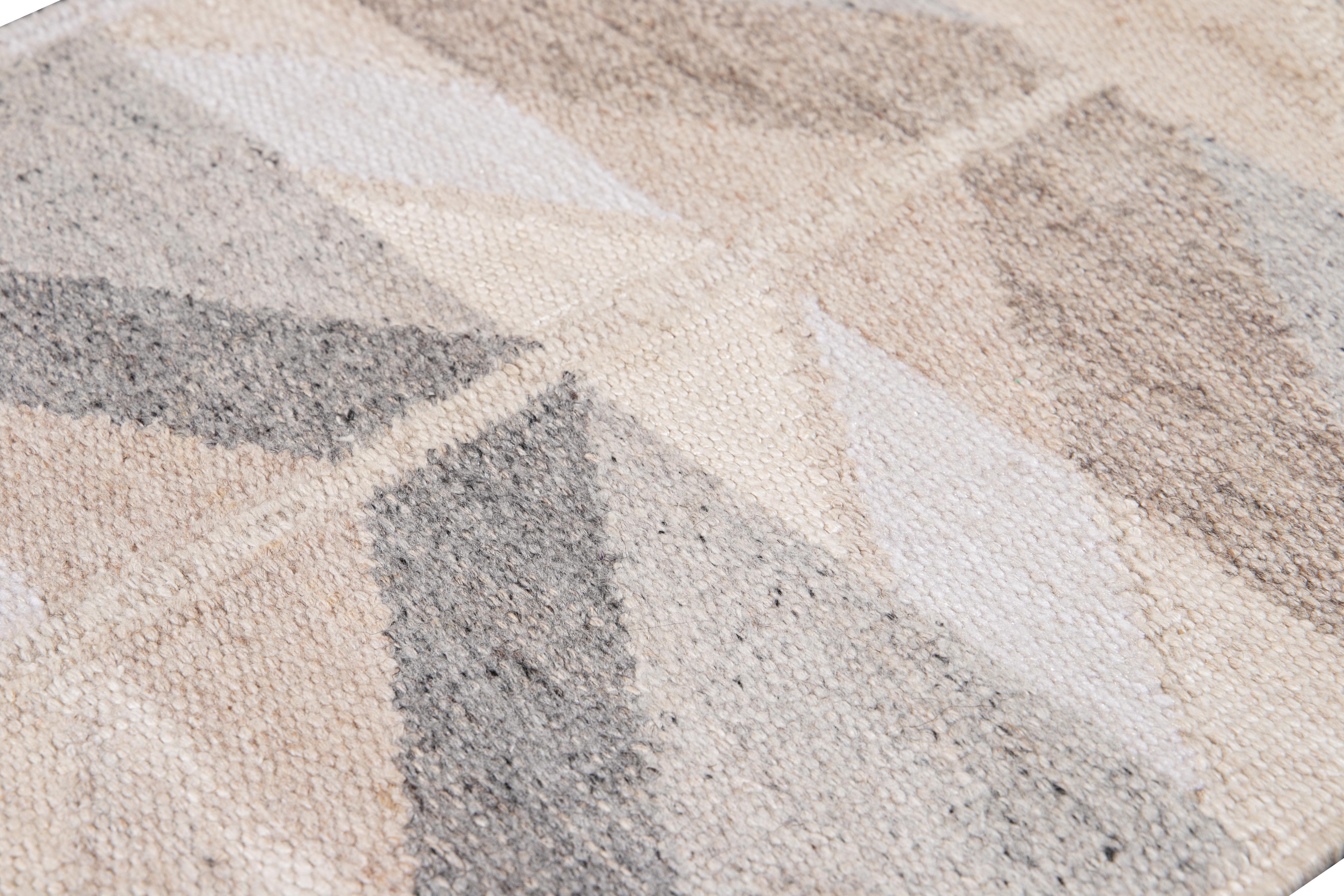 Moderno Tappeto personalizzato Rug & Kilim in lana in stile scandinavo in vendita