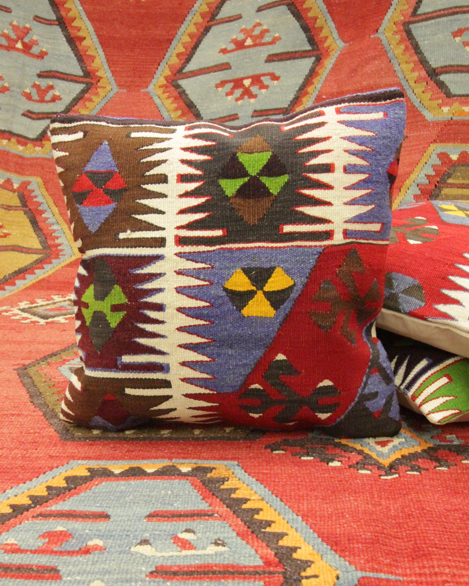 Wool Geometric Cushion Handwoven Pillow Case Turkish Kilim Cushion Cover 1
