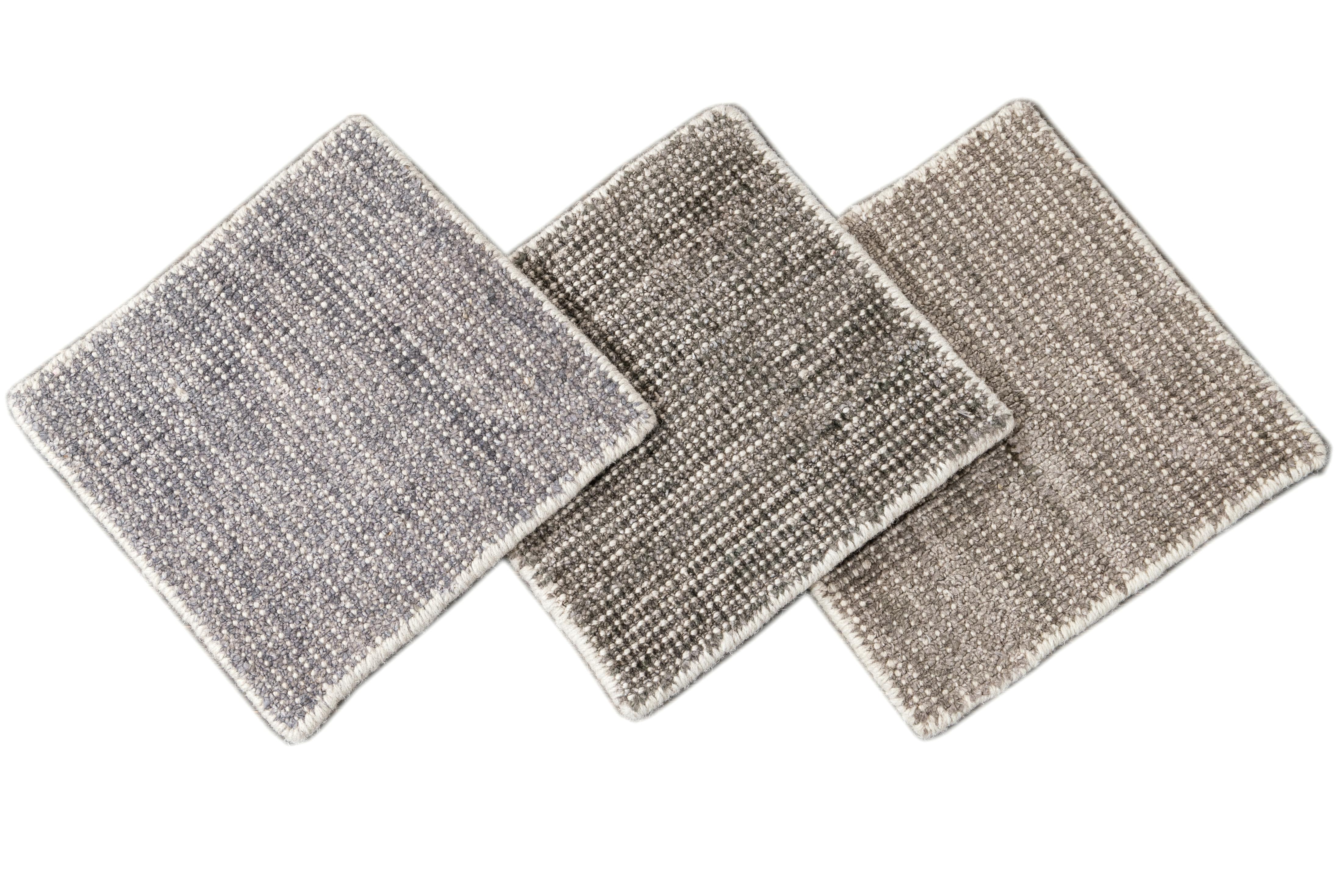 Tappeto boho personalizzato in lana e seta. Dimensioni e colori personalizzati su ordinazione. 

Materiale: Lana/seta di bambù 
Tempi di consegna: Disponibilità approssimativa di 15-20 settimane 
Colori: 100+ tonalità Made in India.
Il prezzo