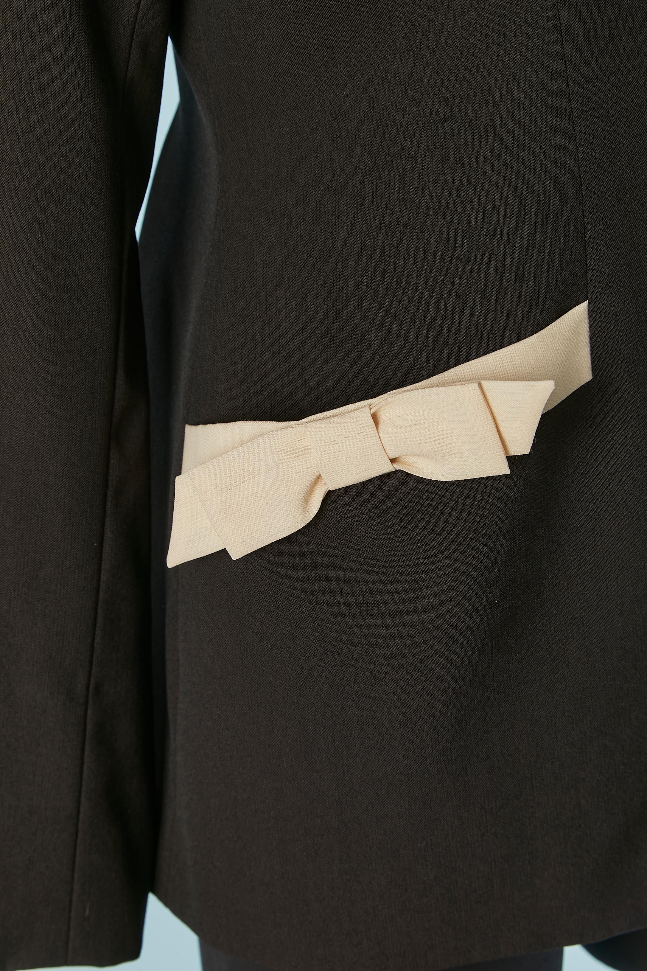 Chaqueta de lana de un solo pecho con detalles en blanco roto SUITE by CHANTAL THOMASS en Excelente estado para la venta en Saint-Ouen-Sur-Seine, FR