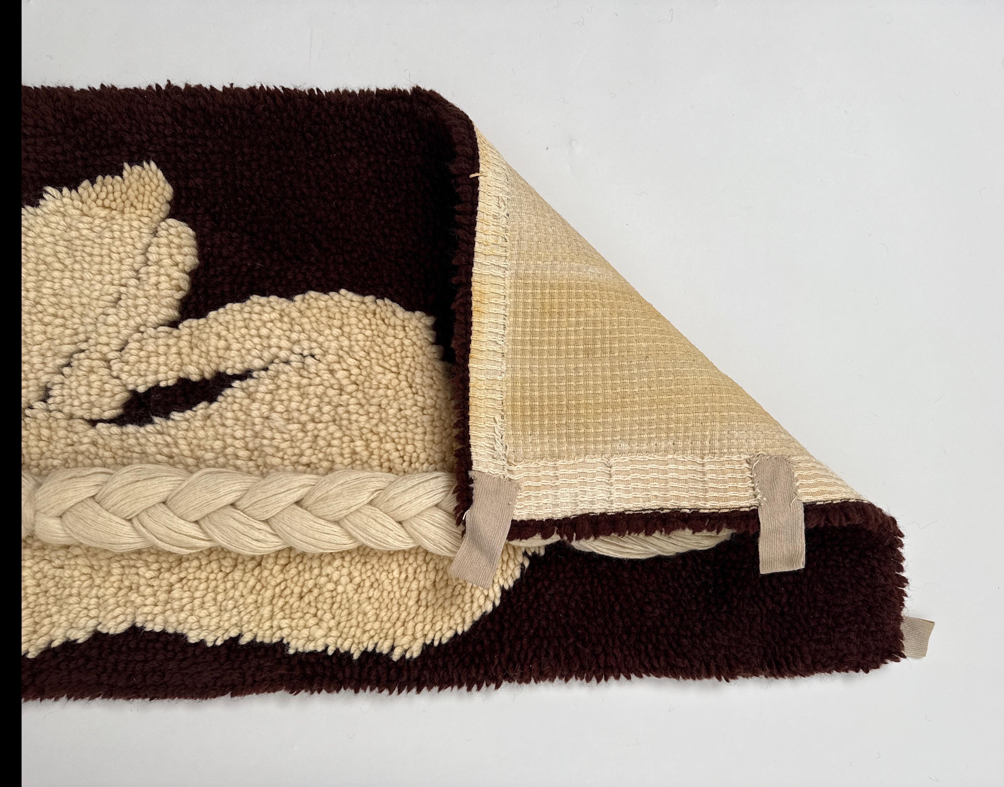 Wandteppich aus Wolle mit nackter sitzender Frau im Stil von Don Freedman, 1960er Jahre (Mitte des 20. Jahrhunderts) im Angebot
