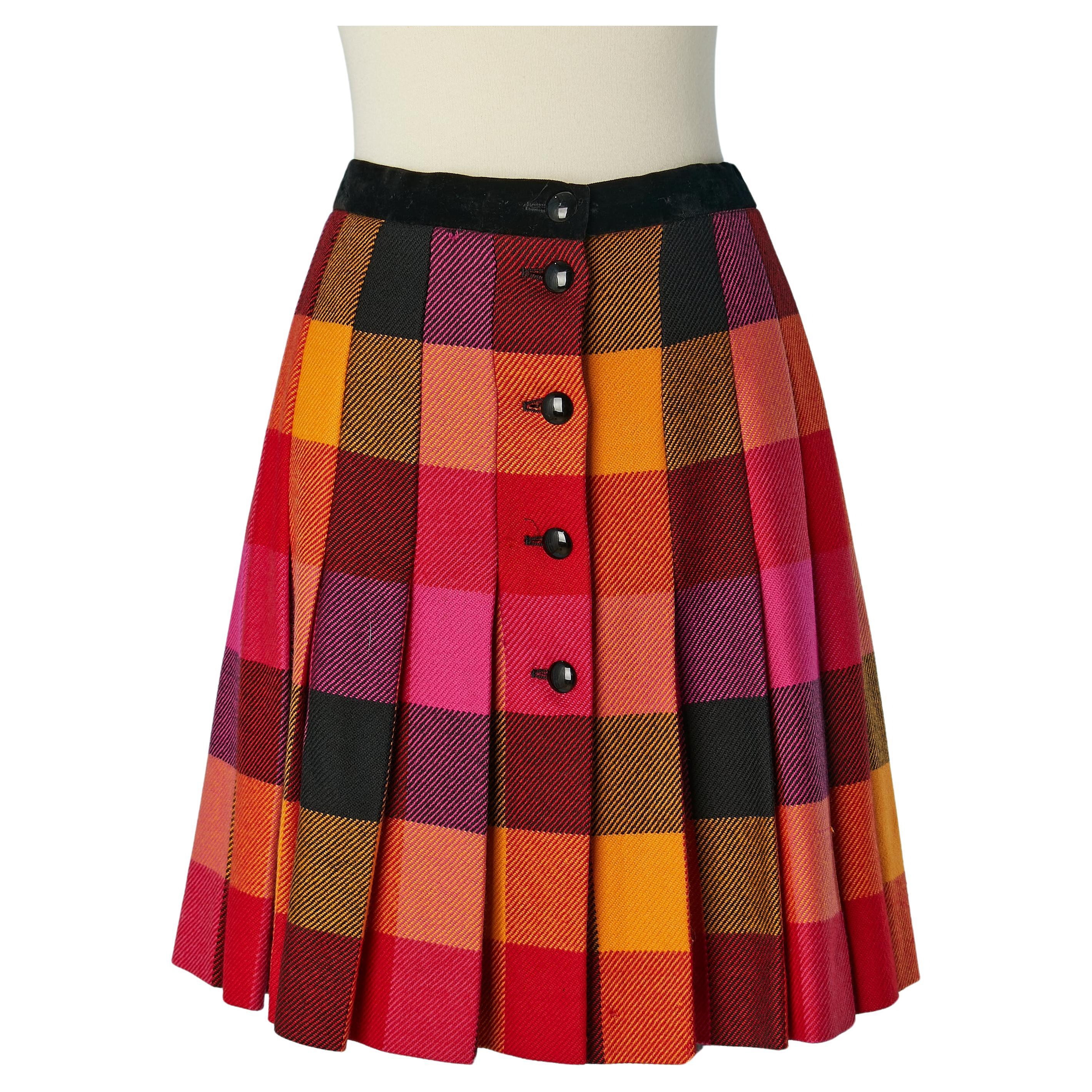 Wool Tartan pleated skirt with black velvet waist Escada by Margaretha Ley