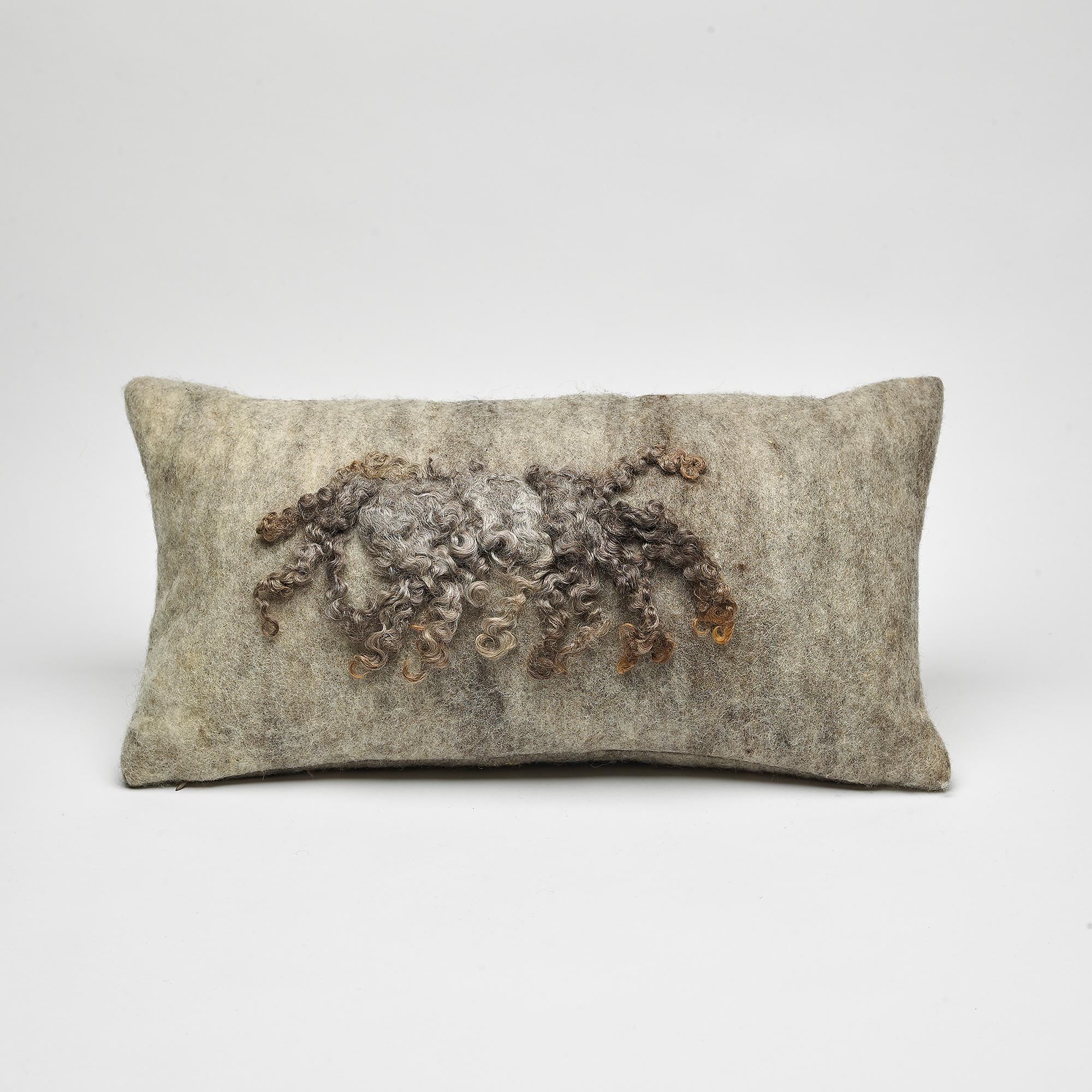 Wool Wensleydale Throw Pillow, Gray, Heritage Sheep Collection In New Condition For Sale In Sebastopol, CA
