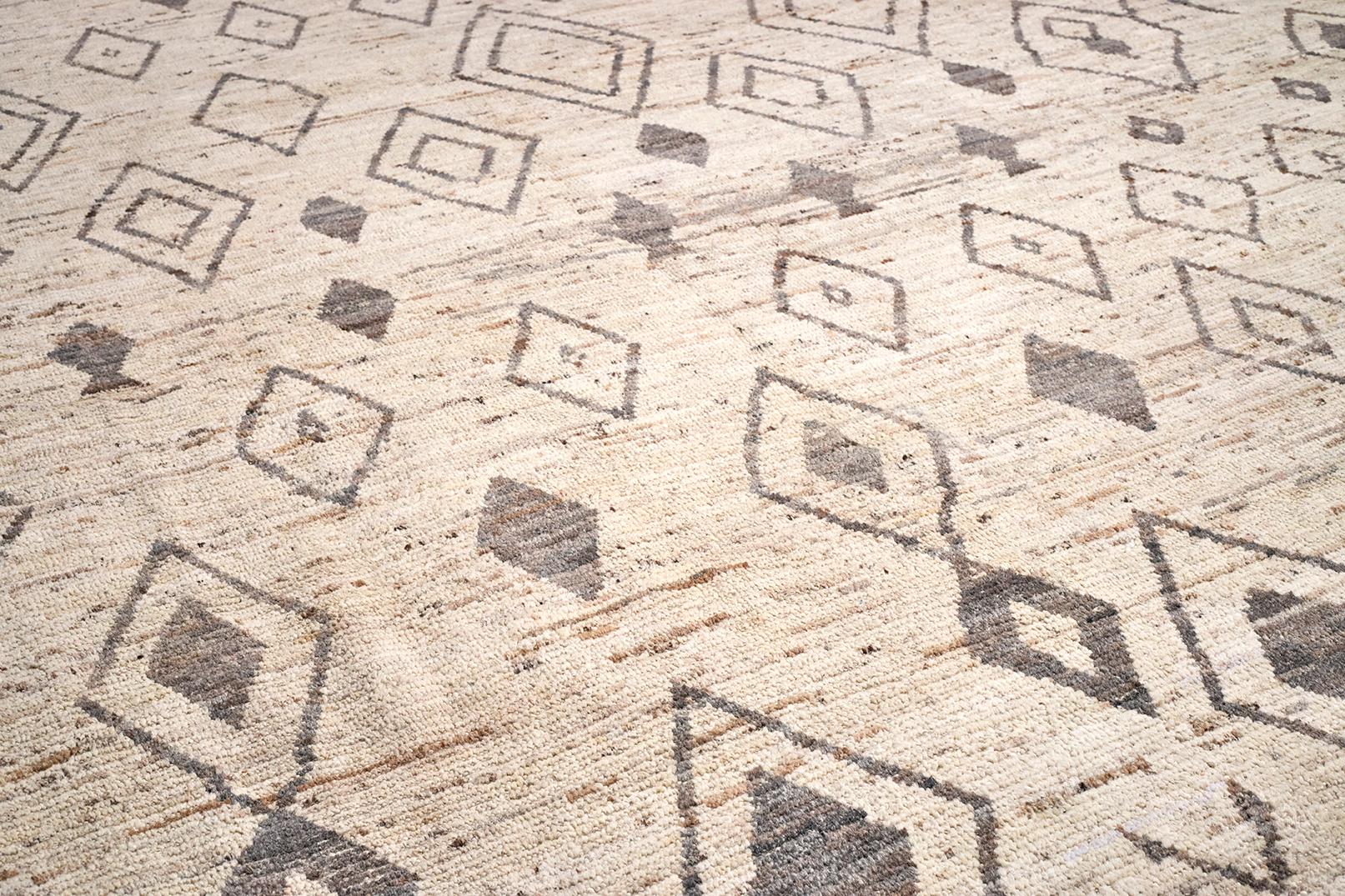 Tulu-Teppich aus Wolle mit grauem Rautenmuster (20. Jahrhundert) im Angebot