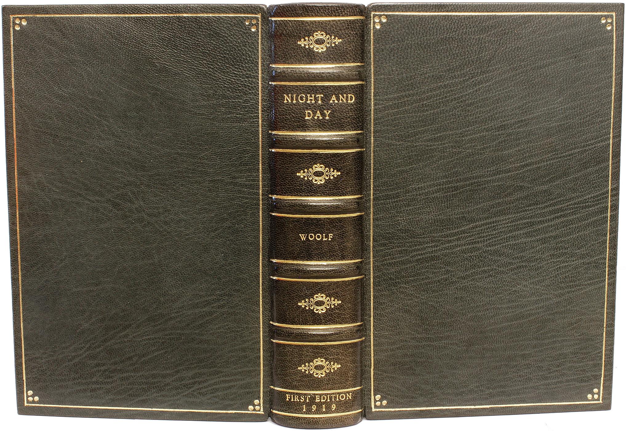 WOOLF, Virginia. ¡Noche y Día - 1919 - PRIMERA EDICIÓN - EN FINA ENCUADERNACIÓN ! Británico en venta