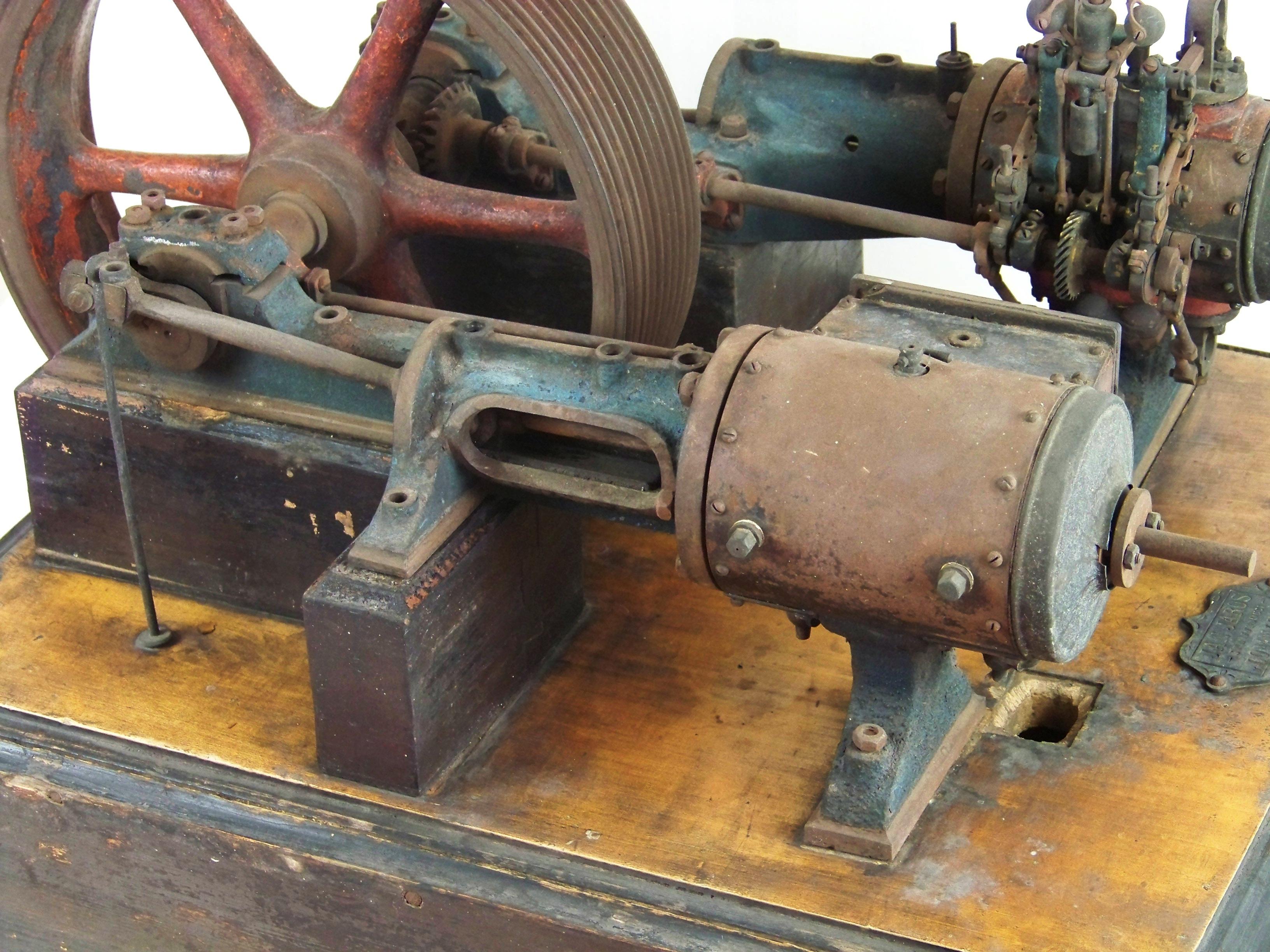 Woolf's High-Pressure Combined Steam Engine, since 1805 In Good Condition In Praha, CZ