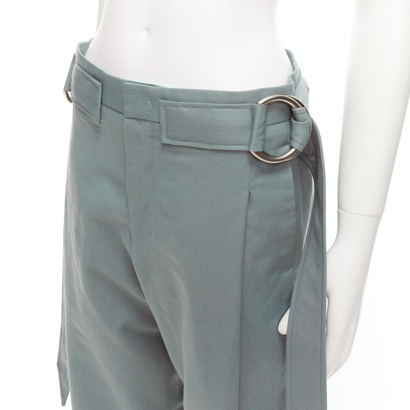 WOOYOUNGMI green eyelet oversized buckles belt cropped trousers IT46 S
Reference: MLCO/A00018
Brand: Wooyoungmi
Material: Wool
Color: Green
Pattern: Solid
Closure: Zip Fly
Extra Details: Eyelet buttons detailed back at belt.
Made in: