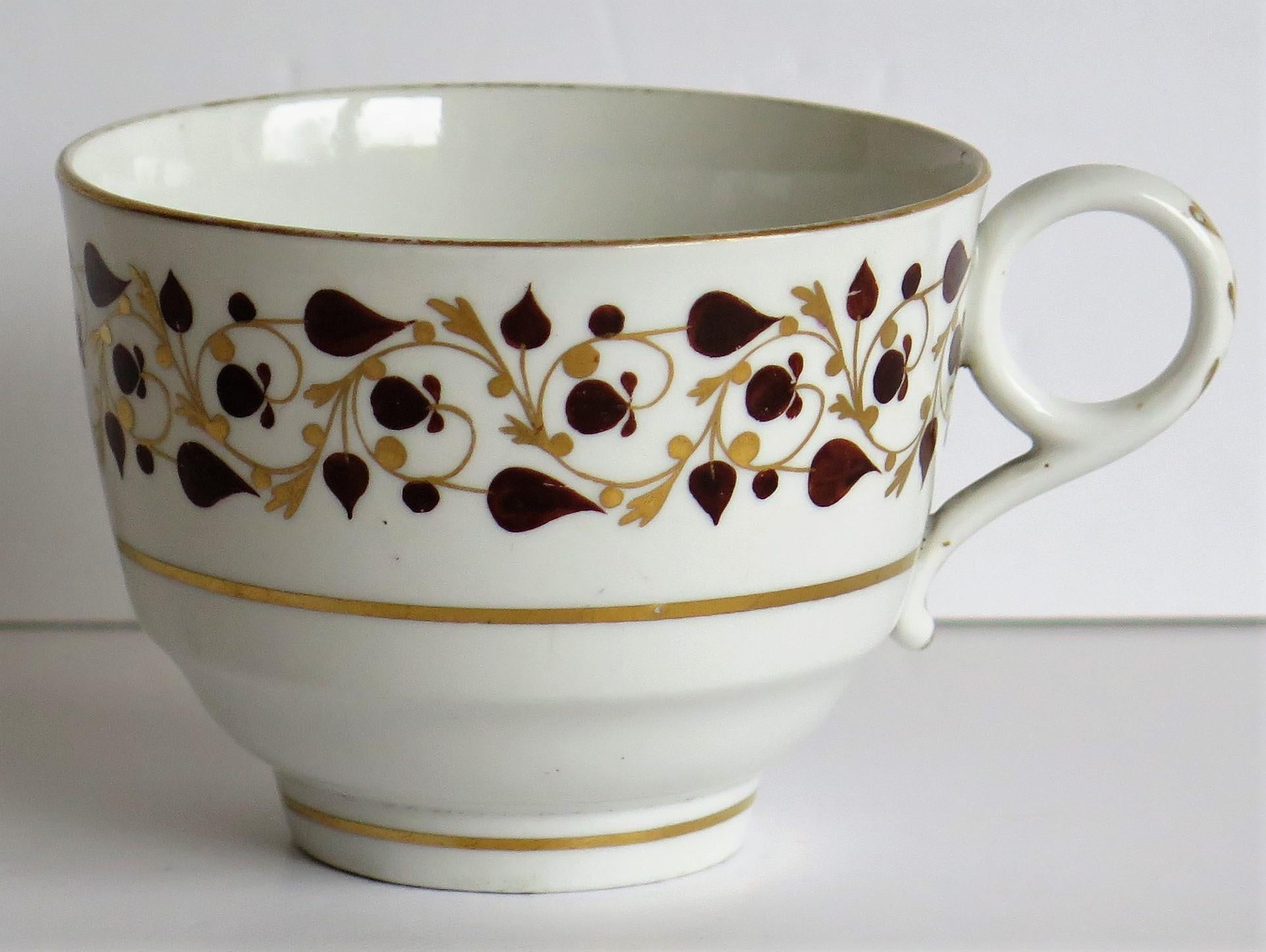 George III Tasse à thé en porcelaine de Worcester, Flight & Barr Worcester, peinte à la main, vers 1810