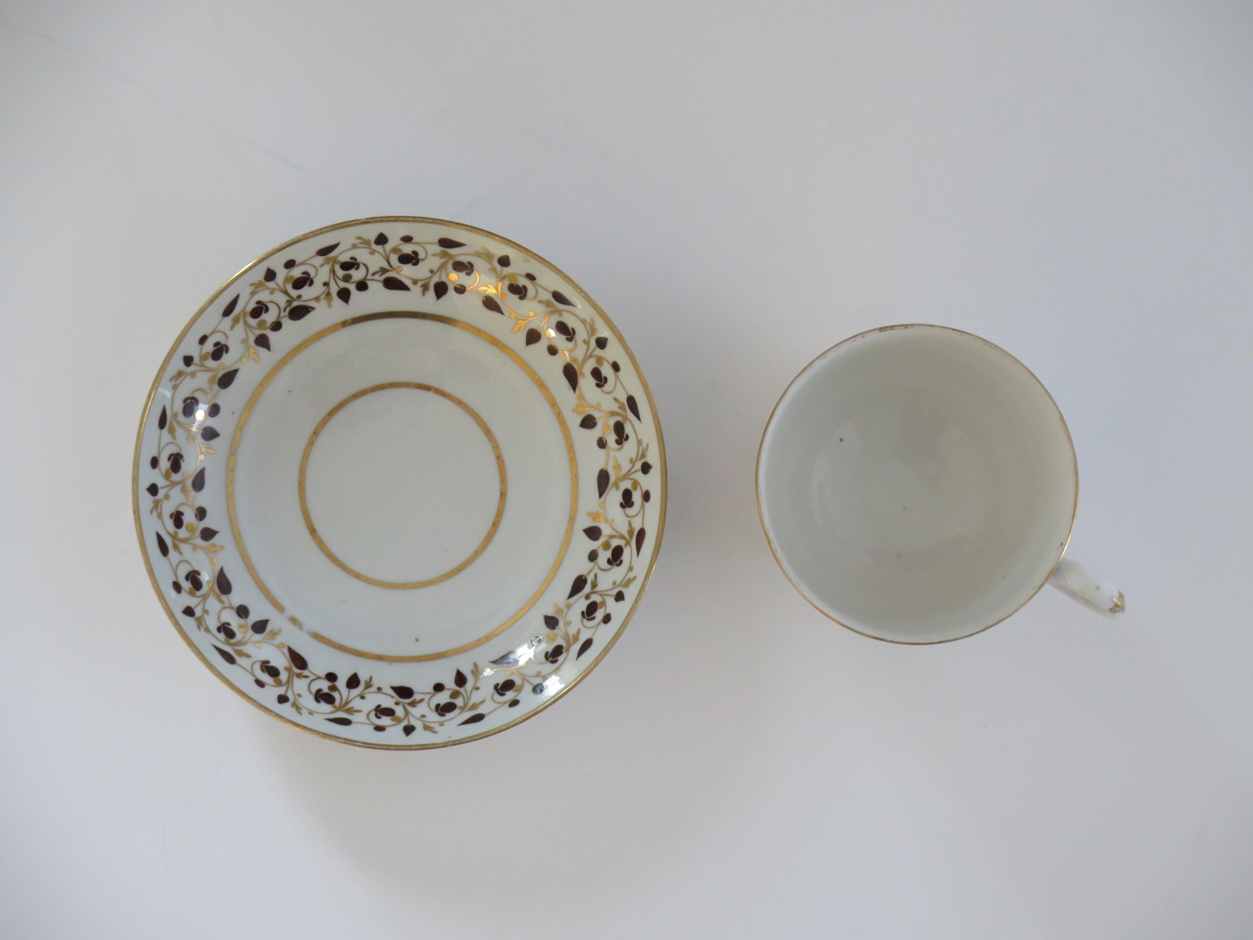 XIXe siècle Duo de tasses à thé et soucoupes en porcelaine Worcester Flight & Barr, vers 1810 en vente