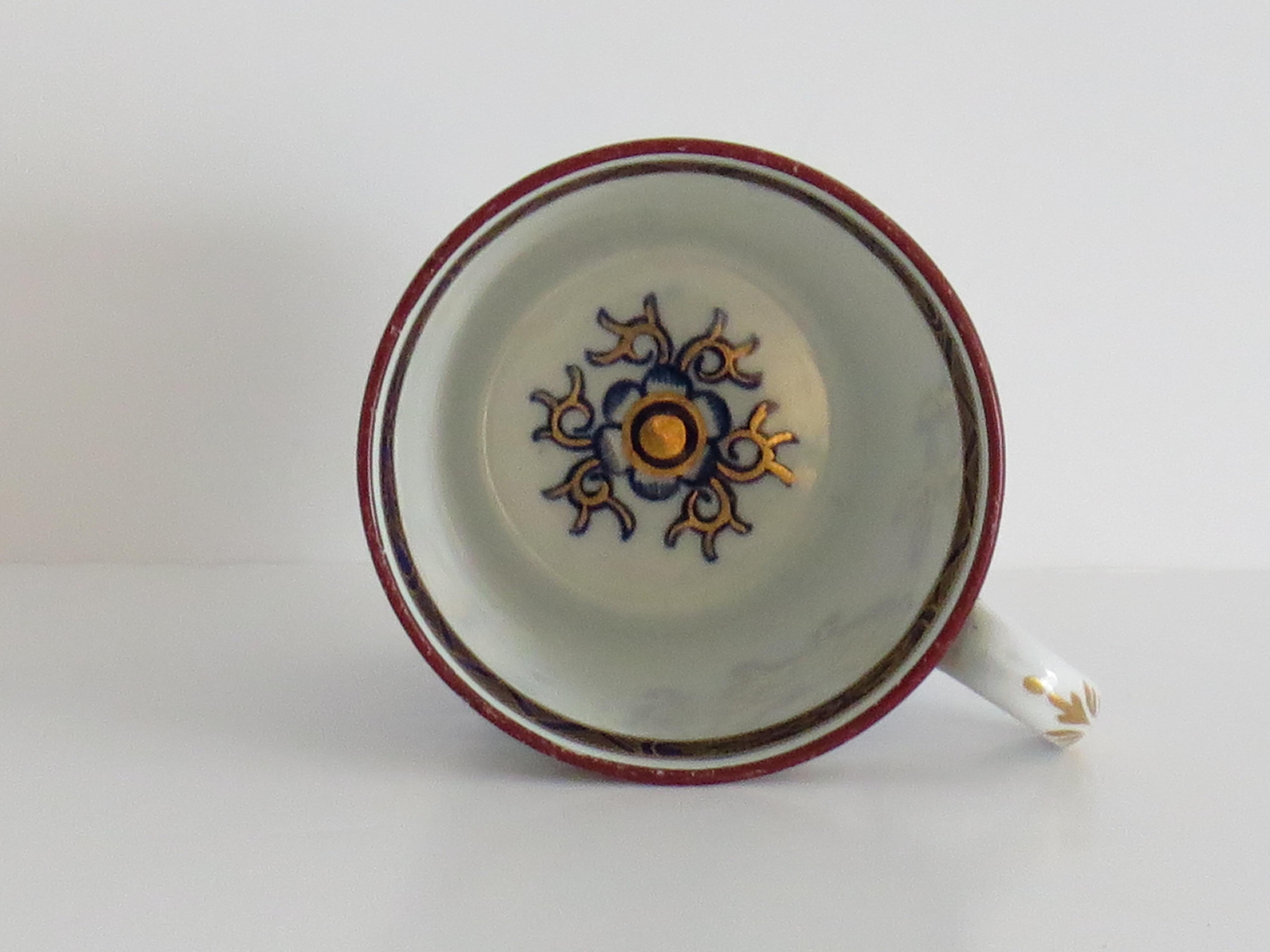 Worcester Barr Periode Porzellan Kaffeetasse in Royal Lily Muster, um 1800 im Angebot 1
