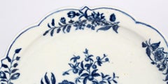 Worcester Early Dr Wall Period Pine Cone Porcelain Plate, circa 1760