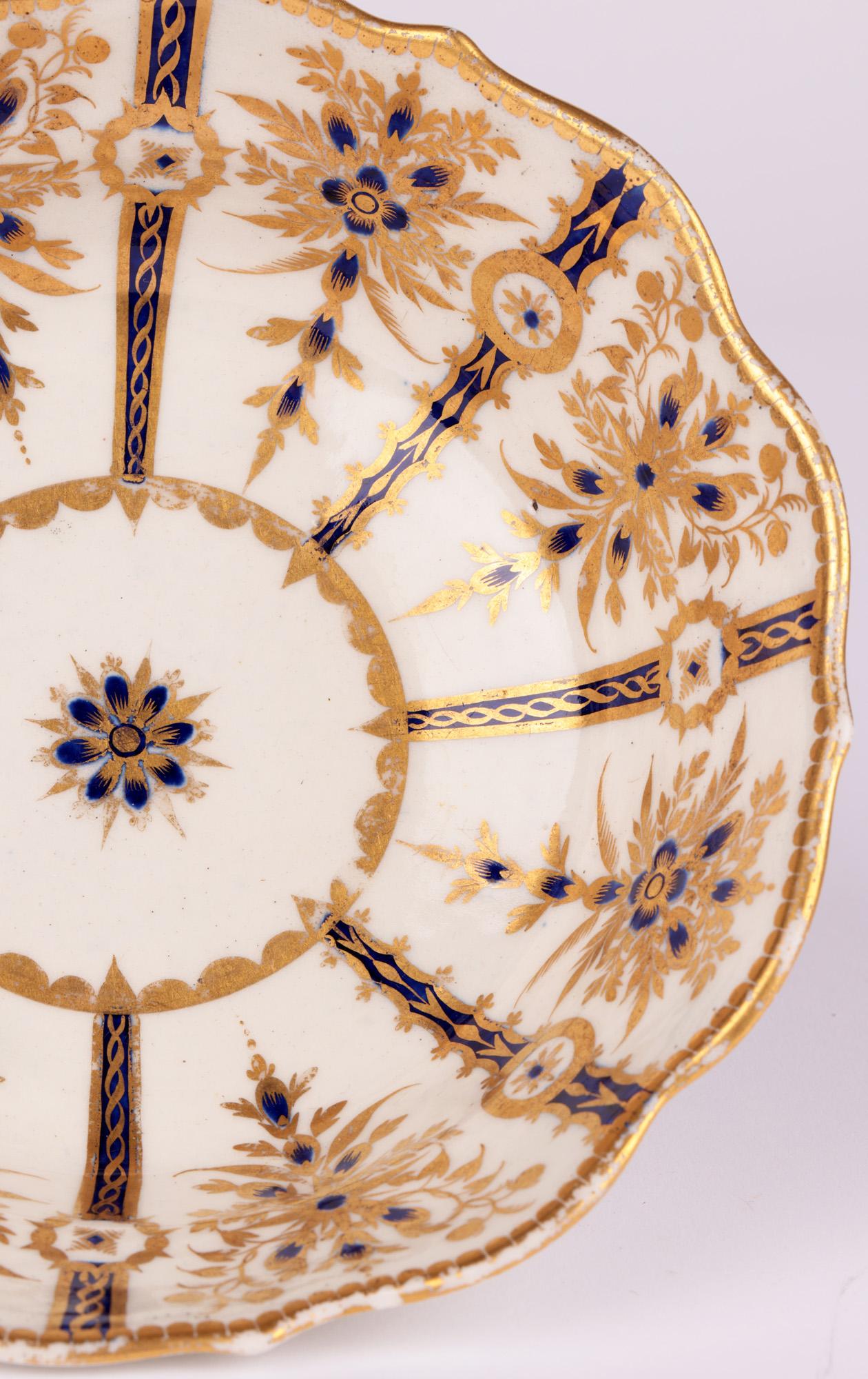 Porcelaine Bol en porcelaine de Worcester, première période, à motif doré  en vente