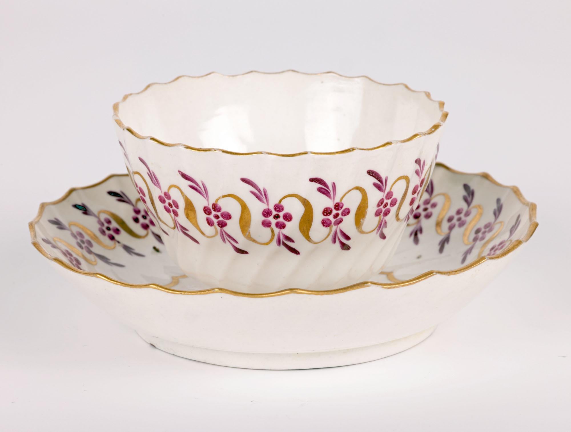 Worcester Flight Rare Early Porcelain Tea bowl and Saucer For Sale 11