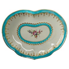 Worcester Heart-Shape Serving Dish, Turquoise and Gilt with Flowers, circa 1770