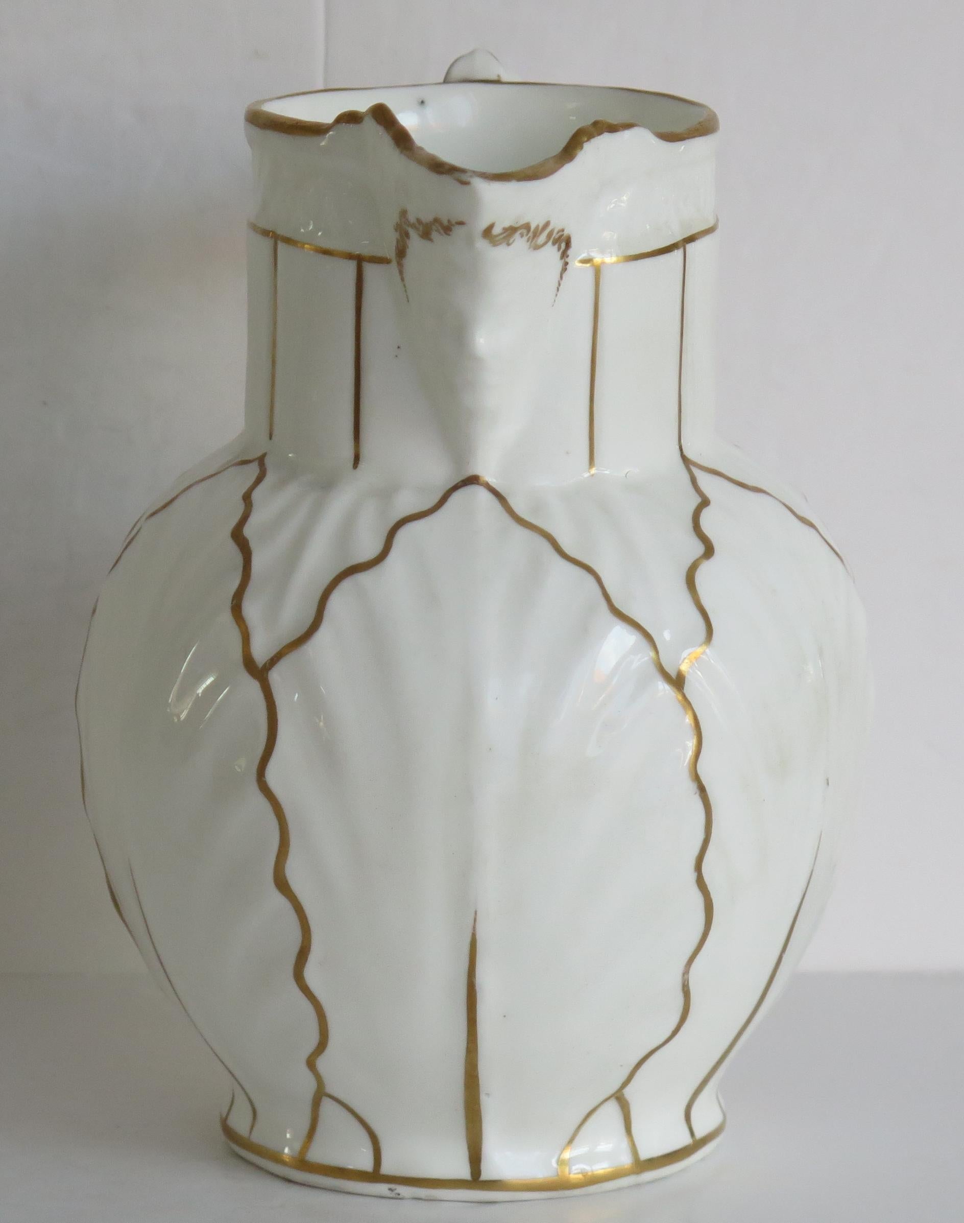 Worcester Mask Head Jug in Cabbage Leaf Pattern porcelain, Early 19th Century 3