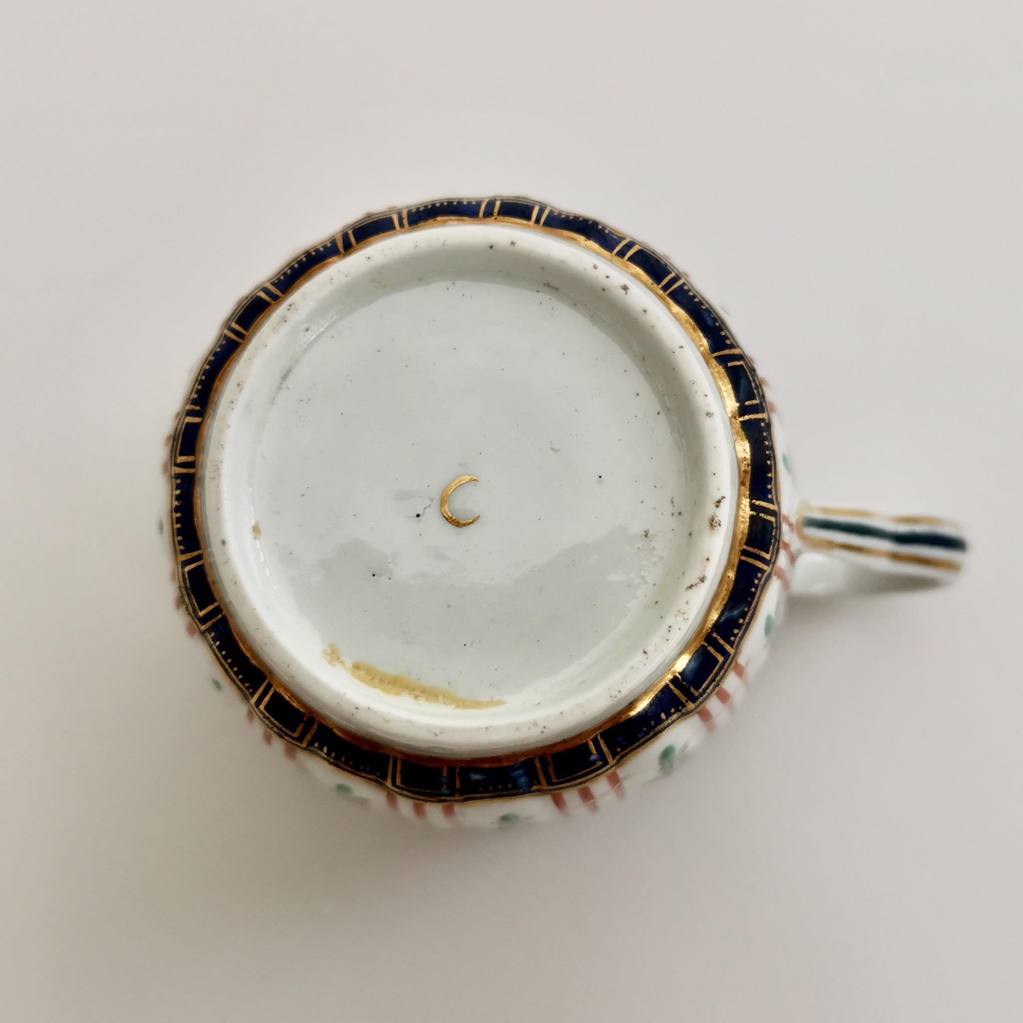 Worcester Orphaned Porcelain Coffee Cup, Hop and Trellis, Georgian, circa 1775 2