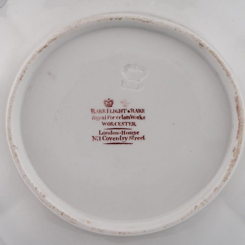 Worcester Porcelain Barr, Flight & Barr Shell Dessert Dish William Billingsley In Good Condition In Forest Row, East Sussex