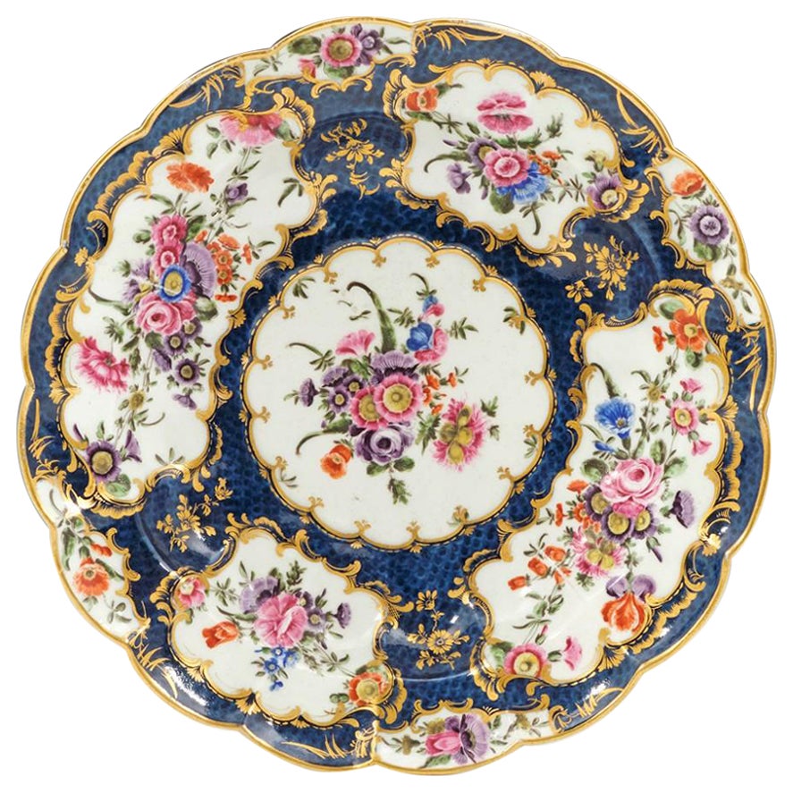 Worcester-Porzellanschale in blauem Maßstab, um 1770
