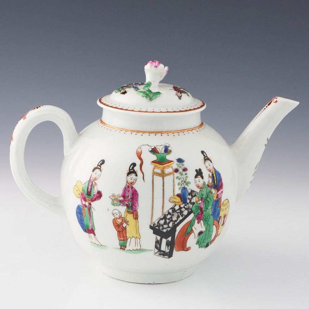 17th Century Worcester Porcelain First Period Chinese Family Pattern Teapot and Stand, c1770