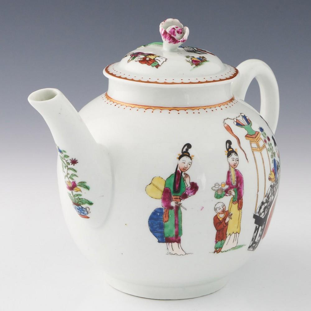 Worcester Porcelain First Period Chinese Family Pattern Teapot and Stand, c1770 3