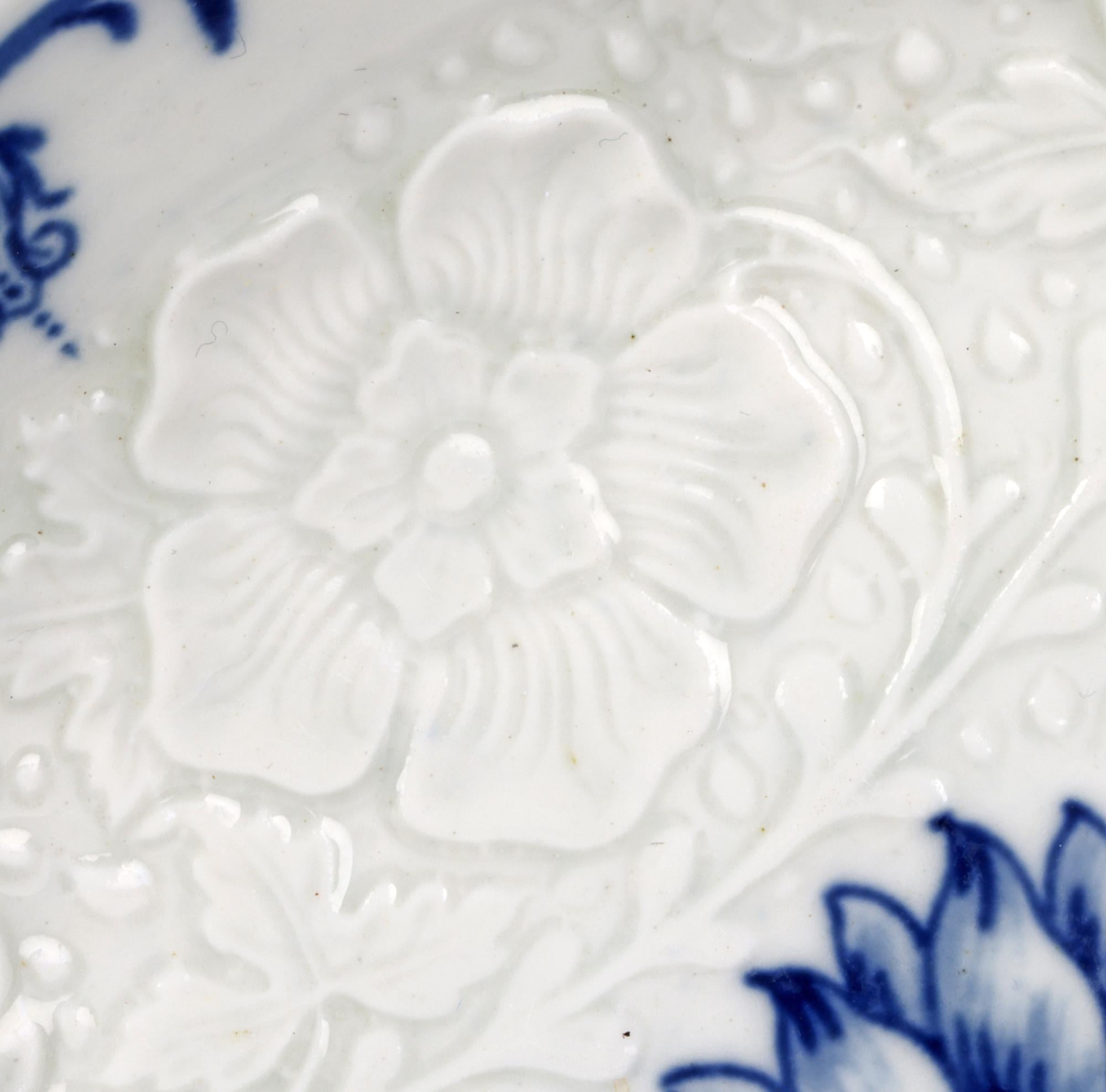 Worcester Porcelain Floral Embossed Chrysanthemum Blue & White Dish 3