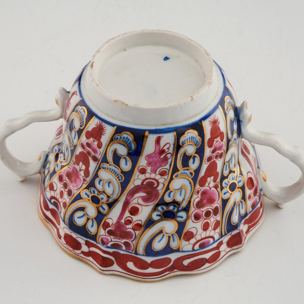 Tasse à chocolat et soucoupe en porcelaine de Worcester à motif Queen Charlotte, vers 1770 en vente 5