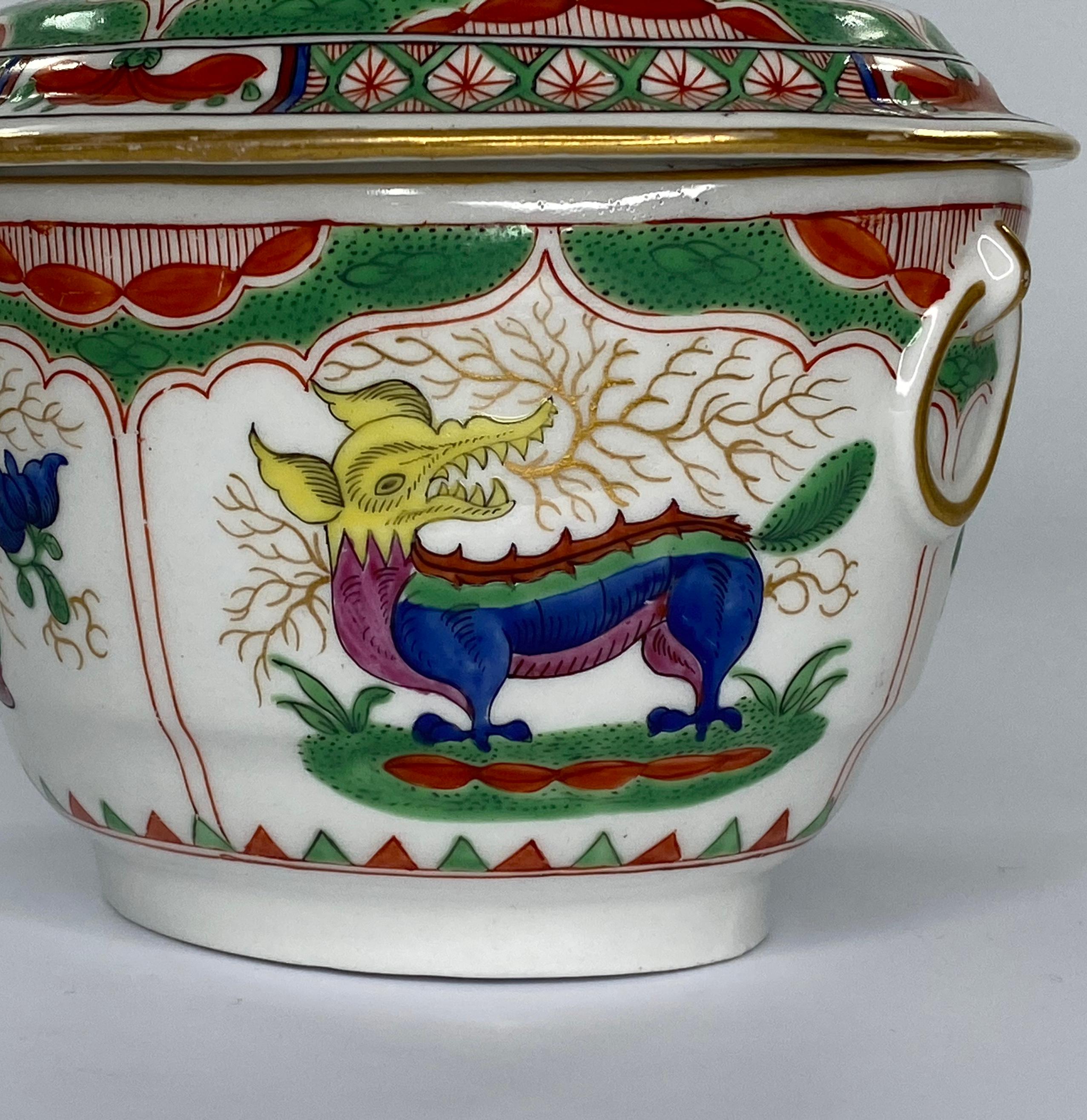 Fired Worcester Porcelain Sucrier, Dragons in Compartments, Barr Period, c. 1795