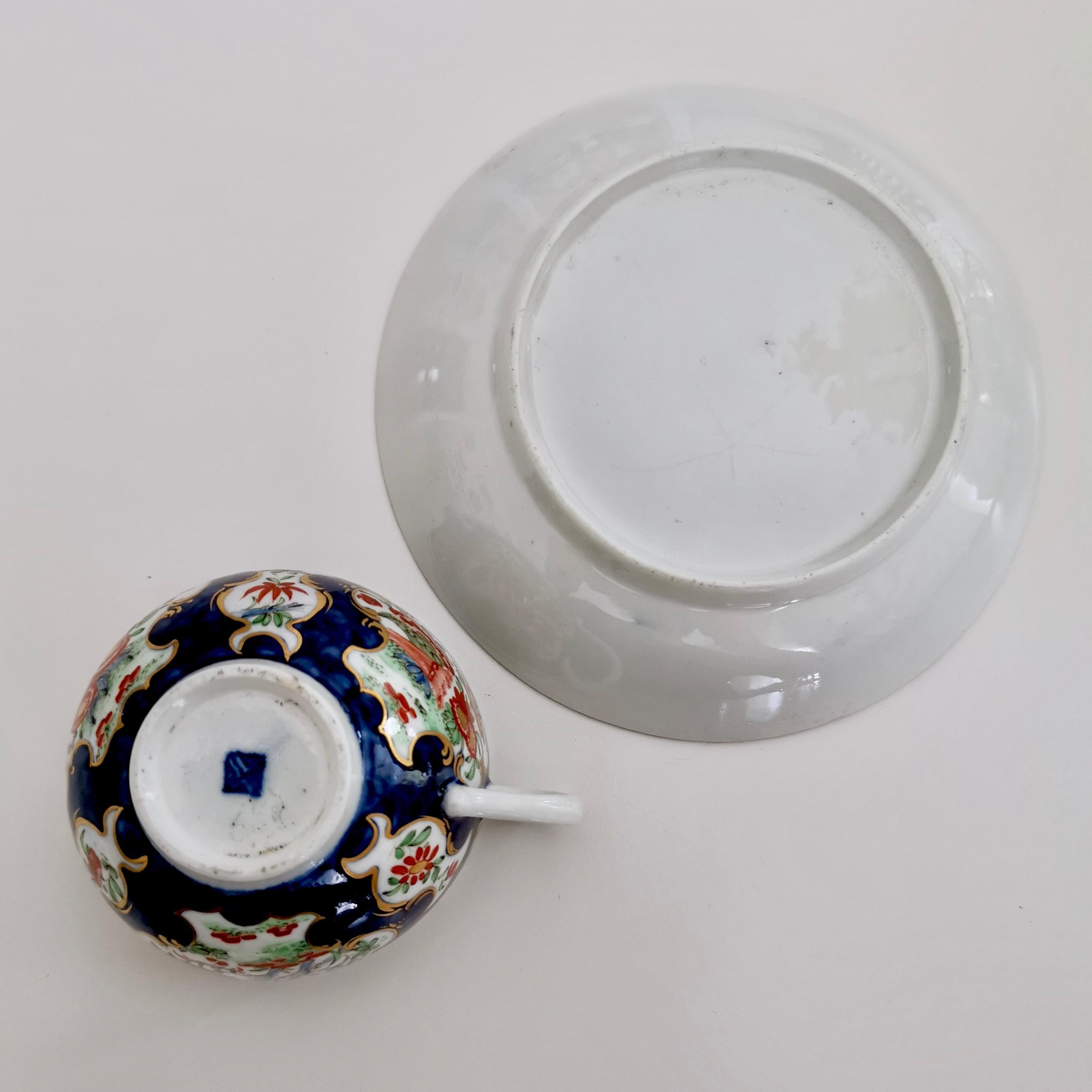 Worcester Porcelain Teacup, Blue Scale Japanese Kakiemon, 1st Period circa 1765 7