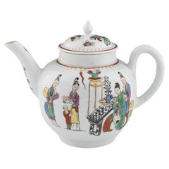 Worcester Porcelain Teapot Chinese Figural Decoration c1770