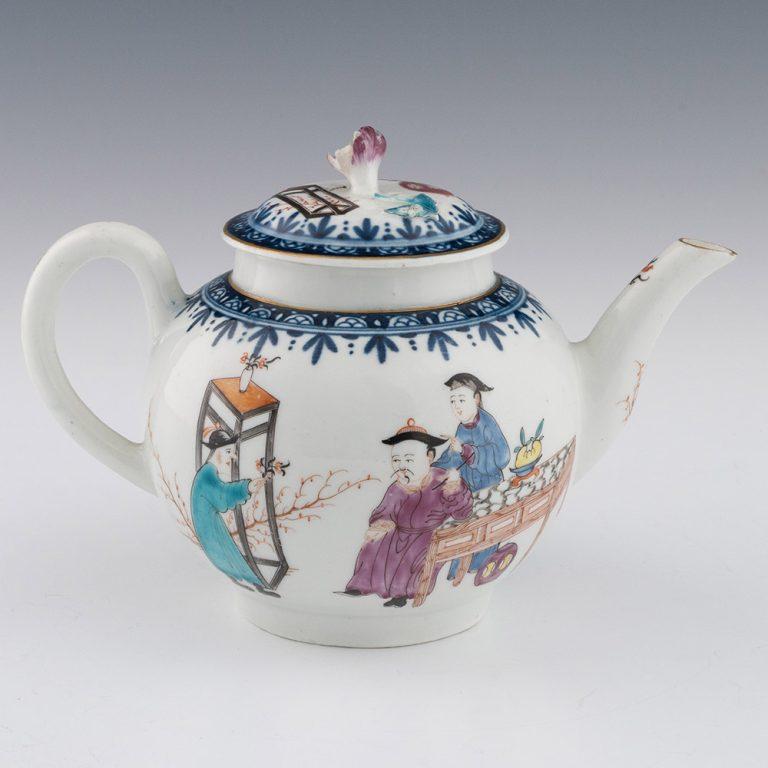 British Worcester Porcelain Teapot Chinese Figural Decoration For Sale