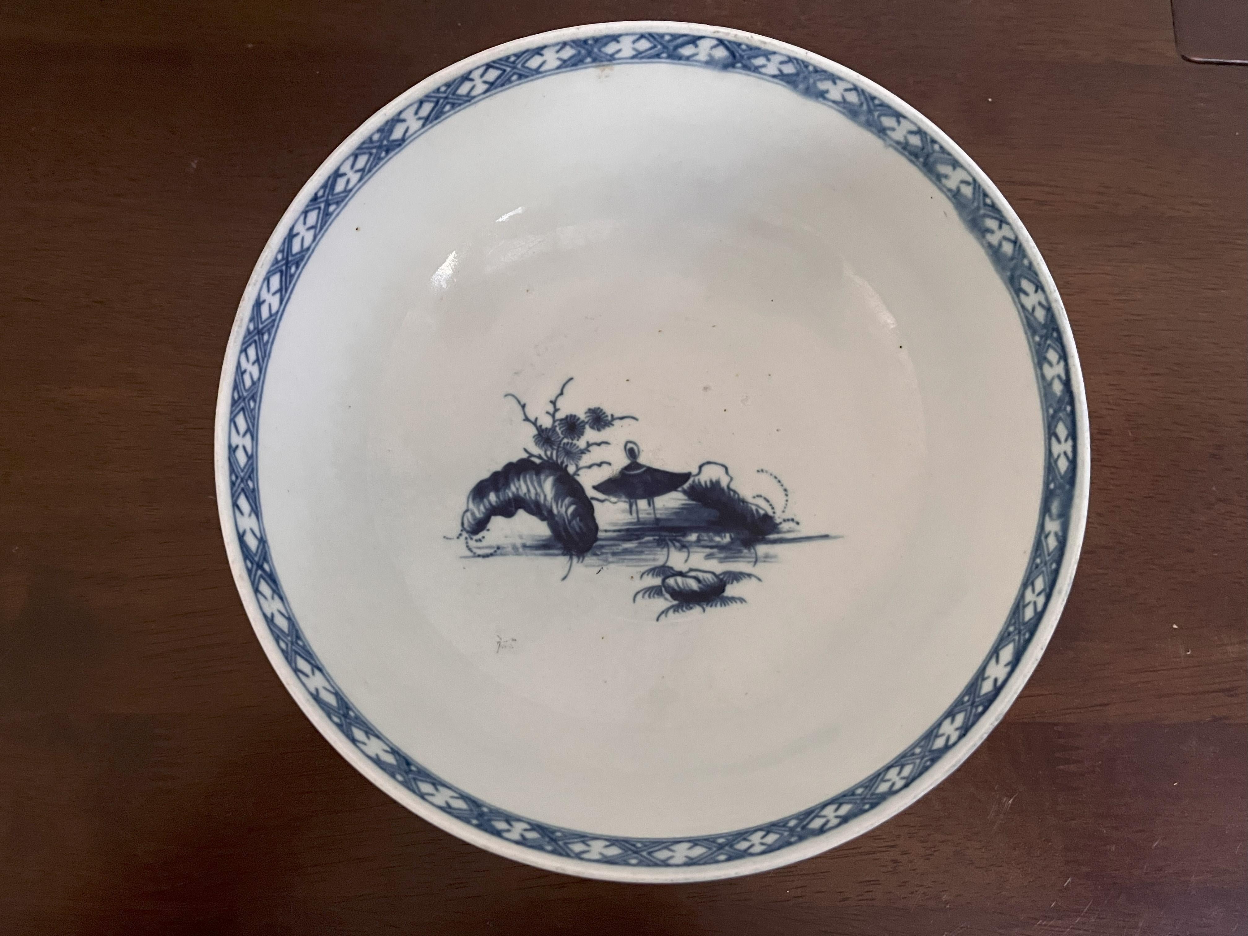 Worcester punch bowl, 'Precipice' pattern, 1765 For Sale 3