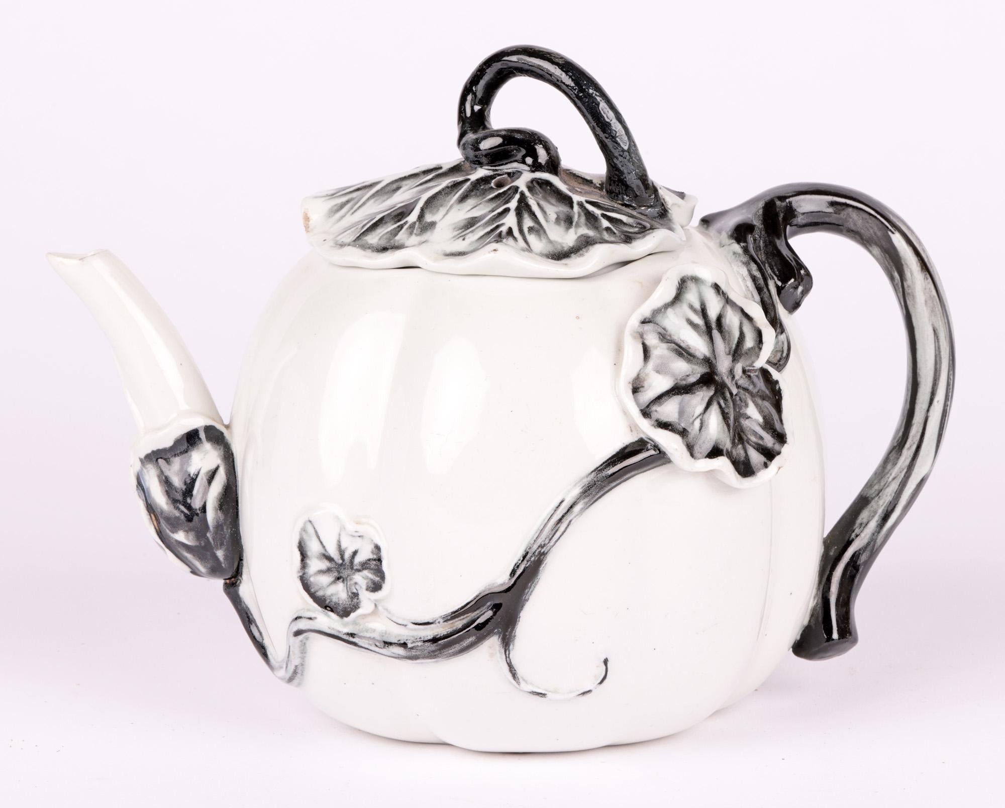 Worcester Rare Porcelain Melon Shaped Teapot & Cover For Sale 11