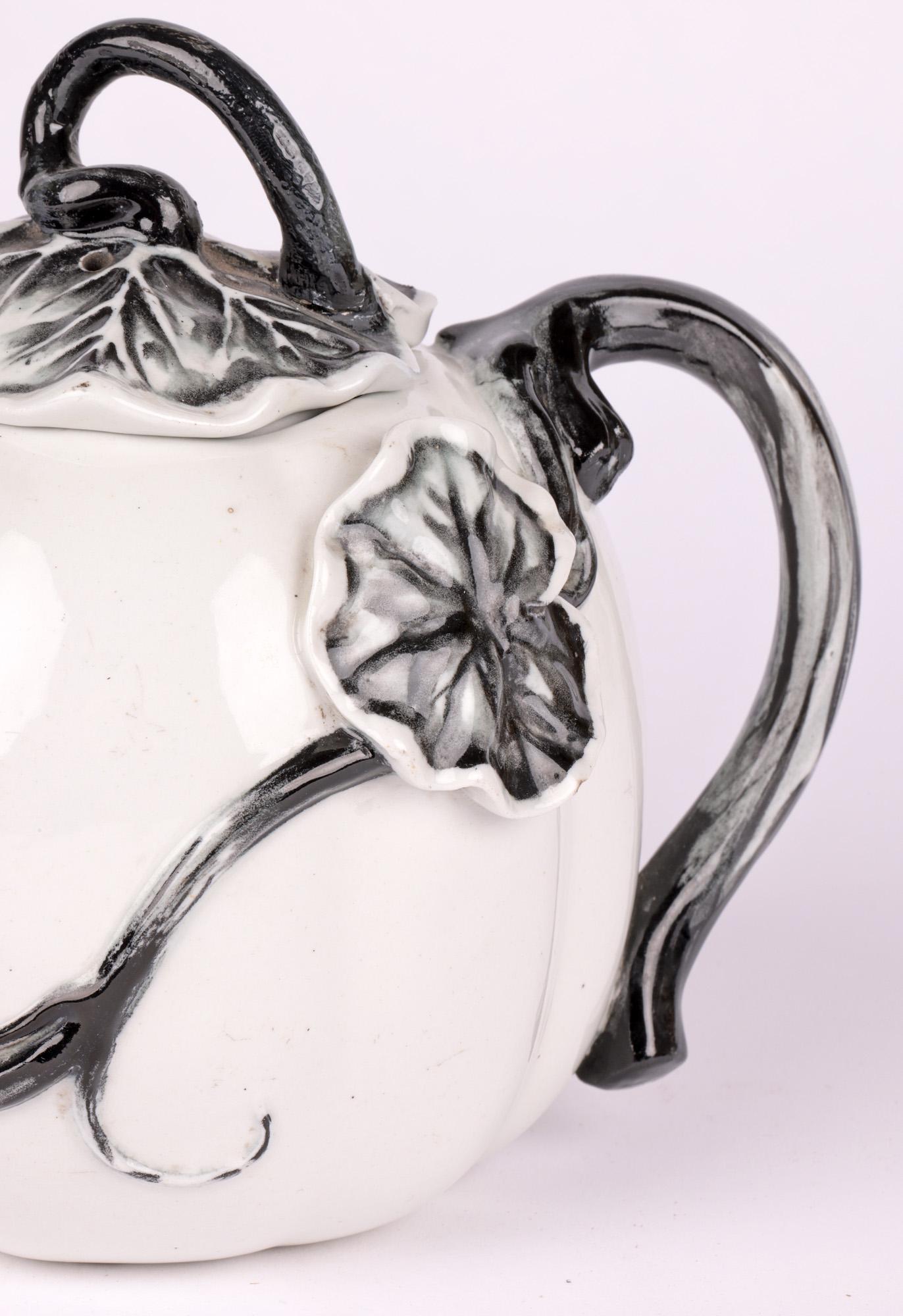 English Worcester Rare Porcelain Melon Shaped Teapot & Cover For Sale