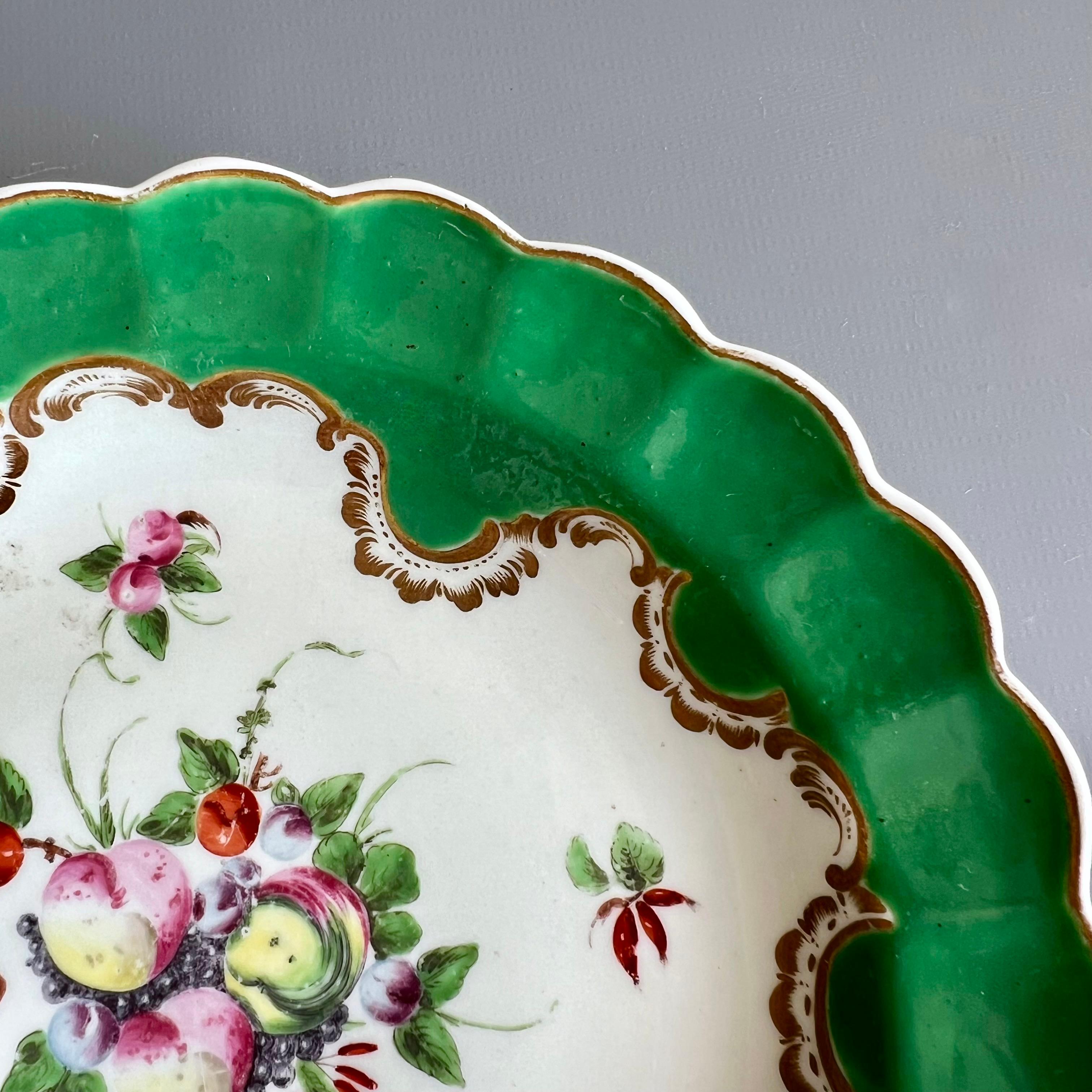 Plato lobulado pequeño Worcester, verde manzana, fruta manchada James Giles, hacia 1770 Porcelana en venta
