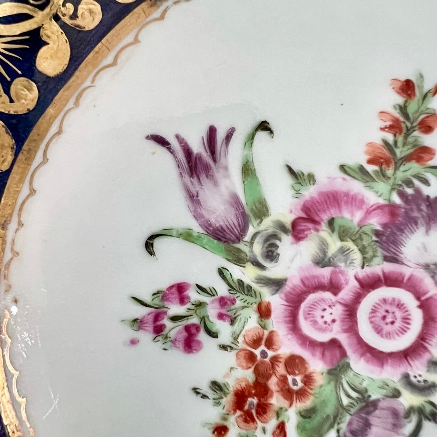 English Worcester Small Lobed Plate, Wet Blue with Flower Spray, ca 1770