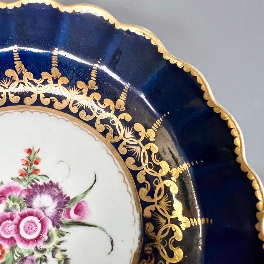 Late 18th Century Worcester Small Lobed Plate, Wet Blue with Flower Spray, ca 1770