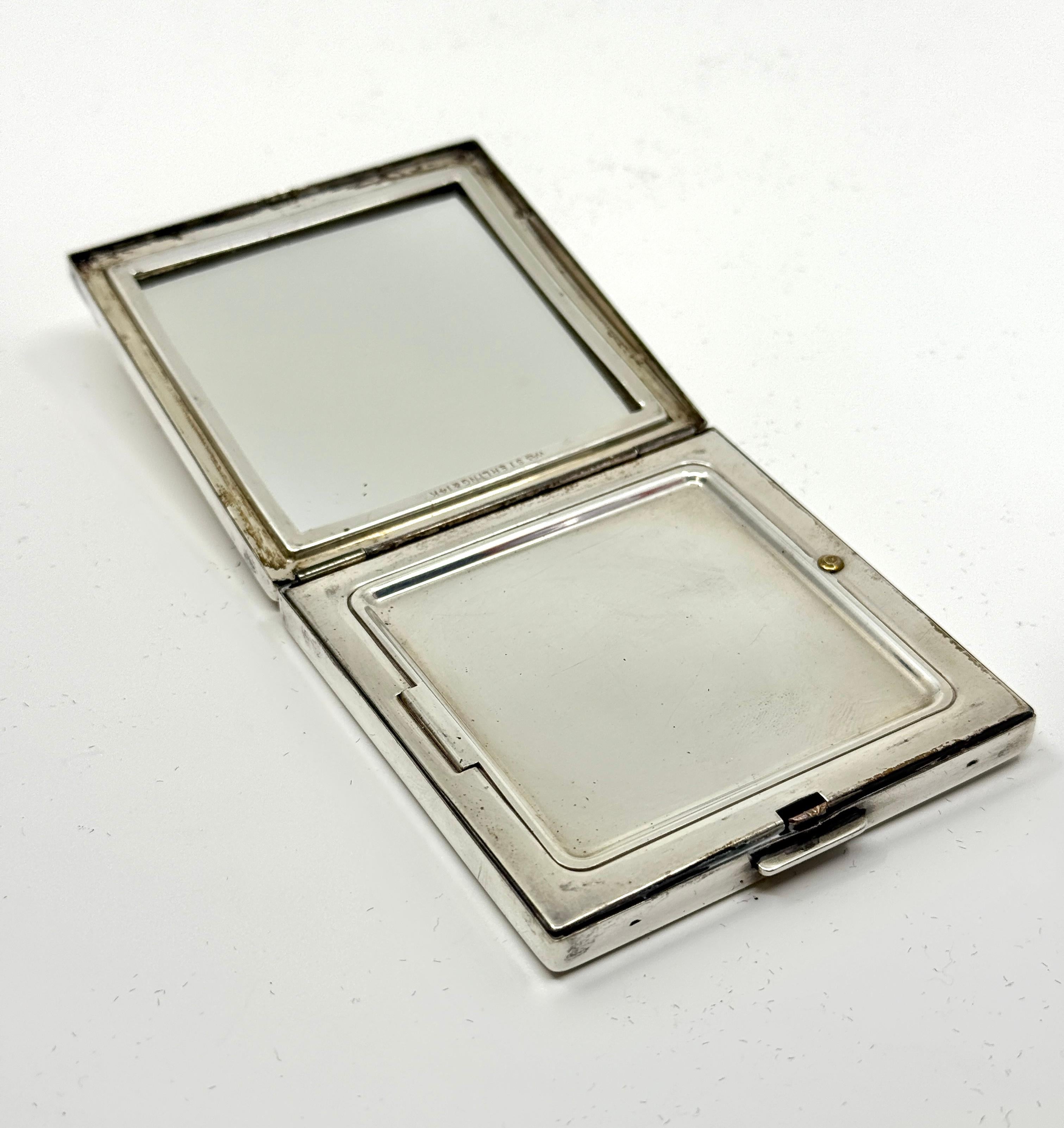 Compact en argent, or 14k et saphir de Wordley, Allsopp & Bliss des années 1920 en vente 3