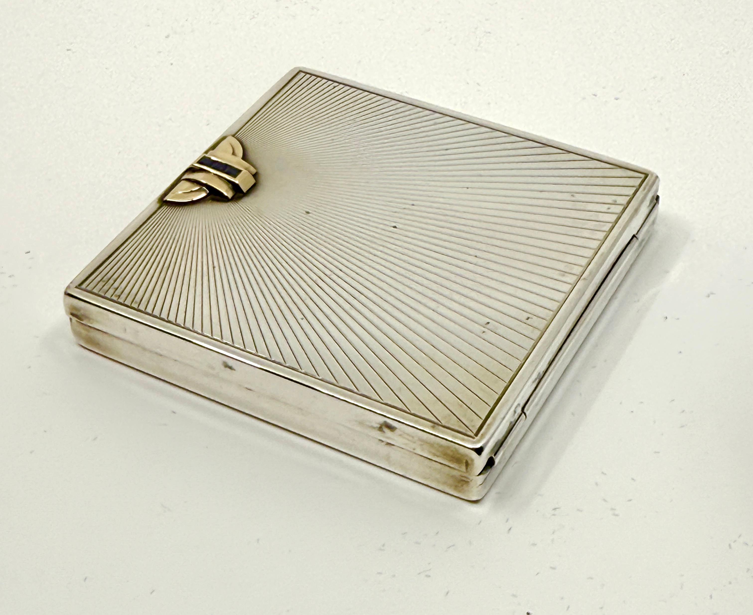 Compact en argent, or 14k et saphir de Wordley, Allsopp & Bliss des années 1920 Bon état - En vente à Palm Springs, CA