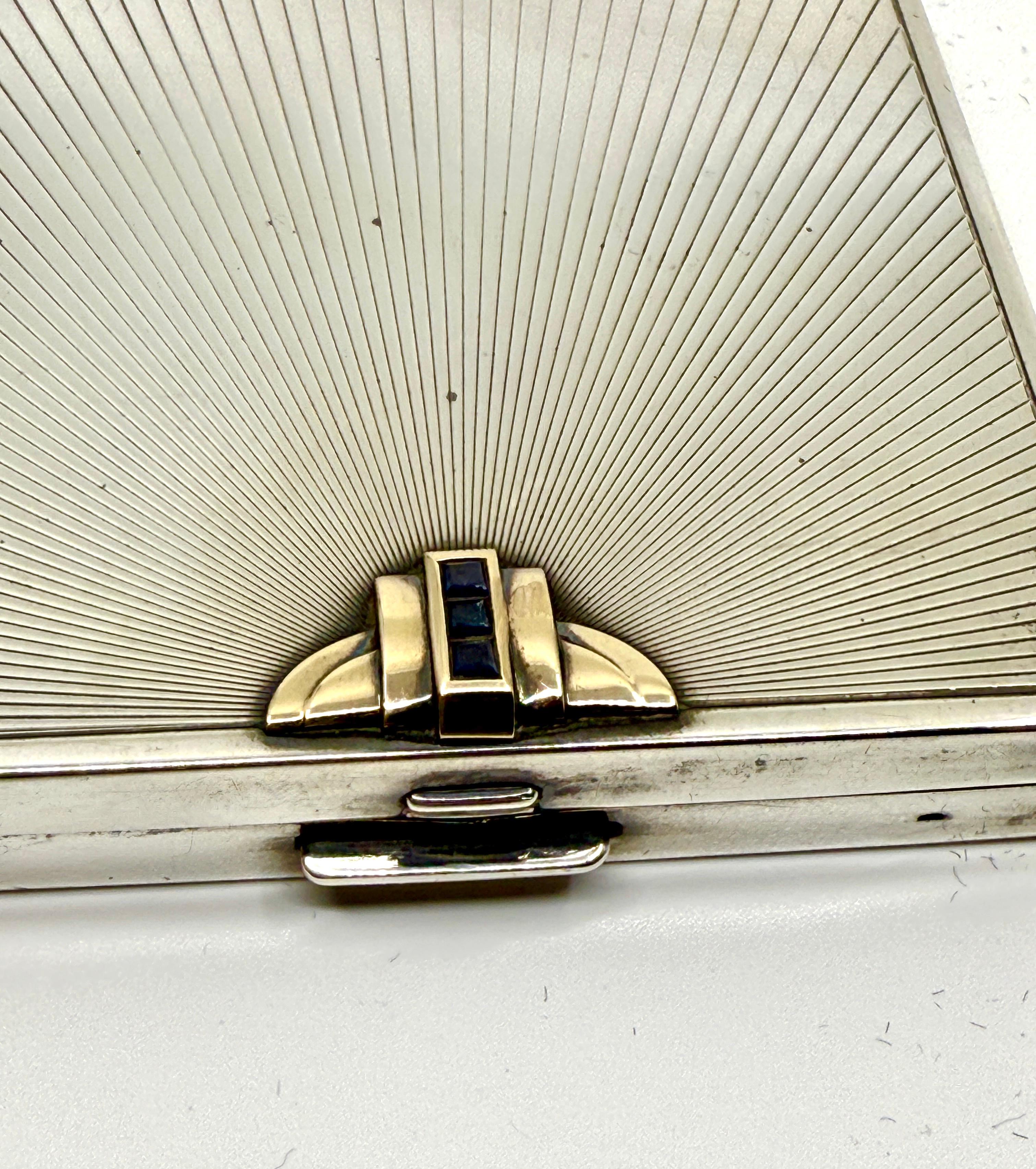 Compact en argent, or 14k et saphir de Wordley, Allsopp & Bliss des années 1920 en vente 2