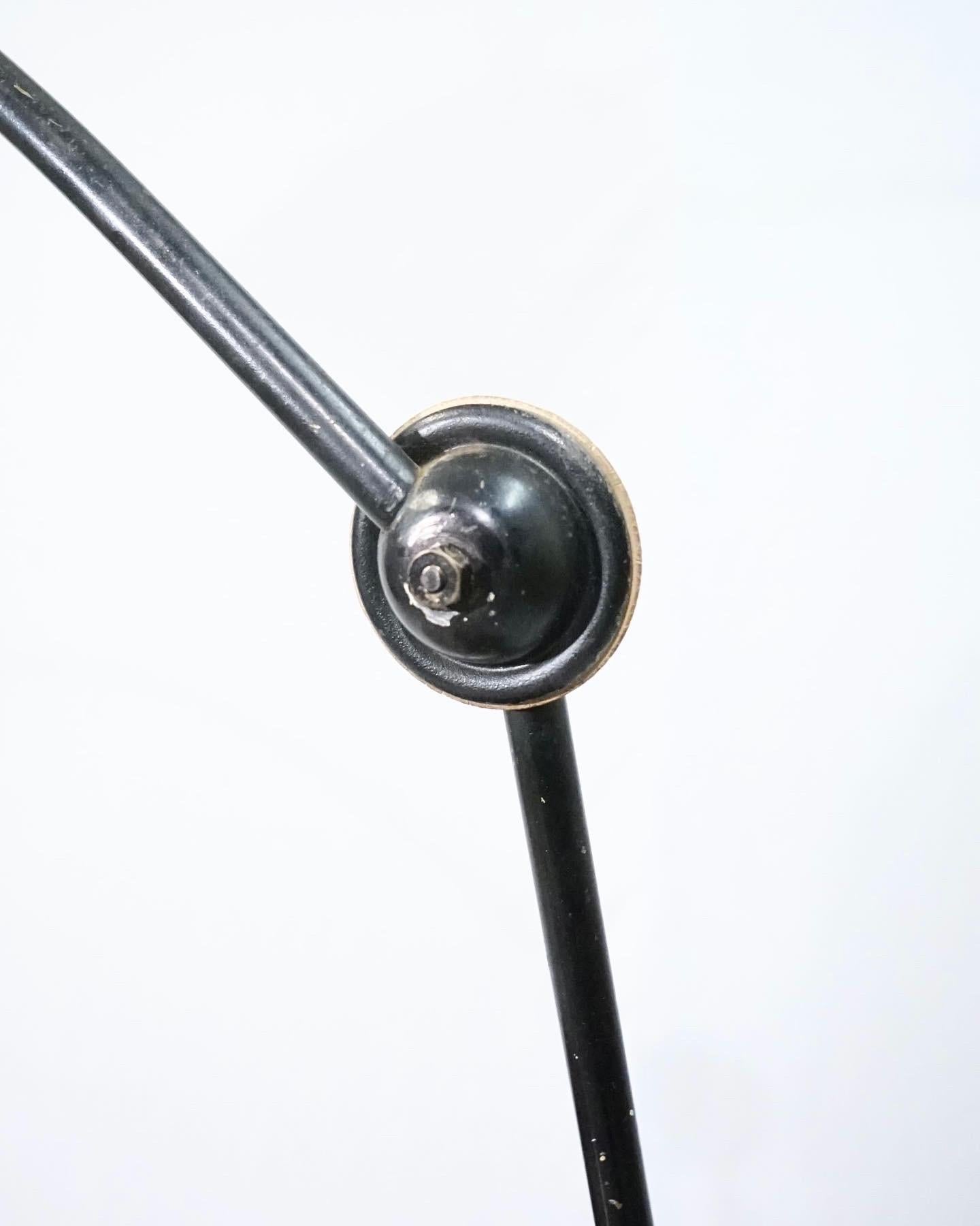 Work lamp attributed Vilhelm Lauritzen for Fog & Mørup from the 1950’s in original black lacquered metal, the lamp is Vilhelm Lauritzen’s variation of a architect lamp. The lamp is in good condition.

Vilhelm Lauritzen was one of the pioneers in