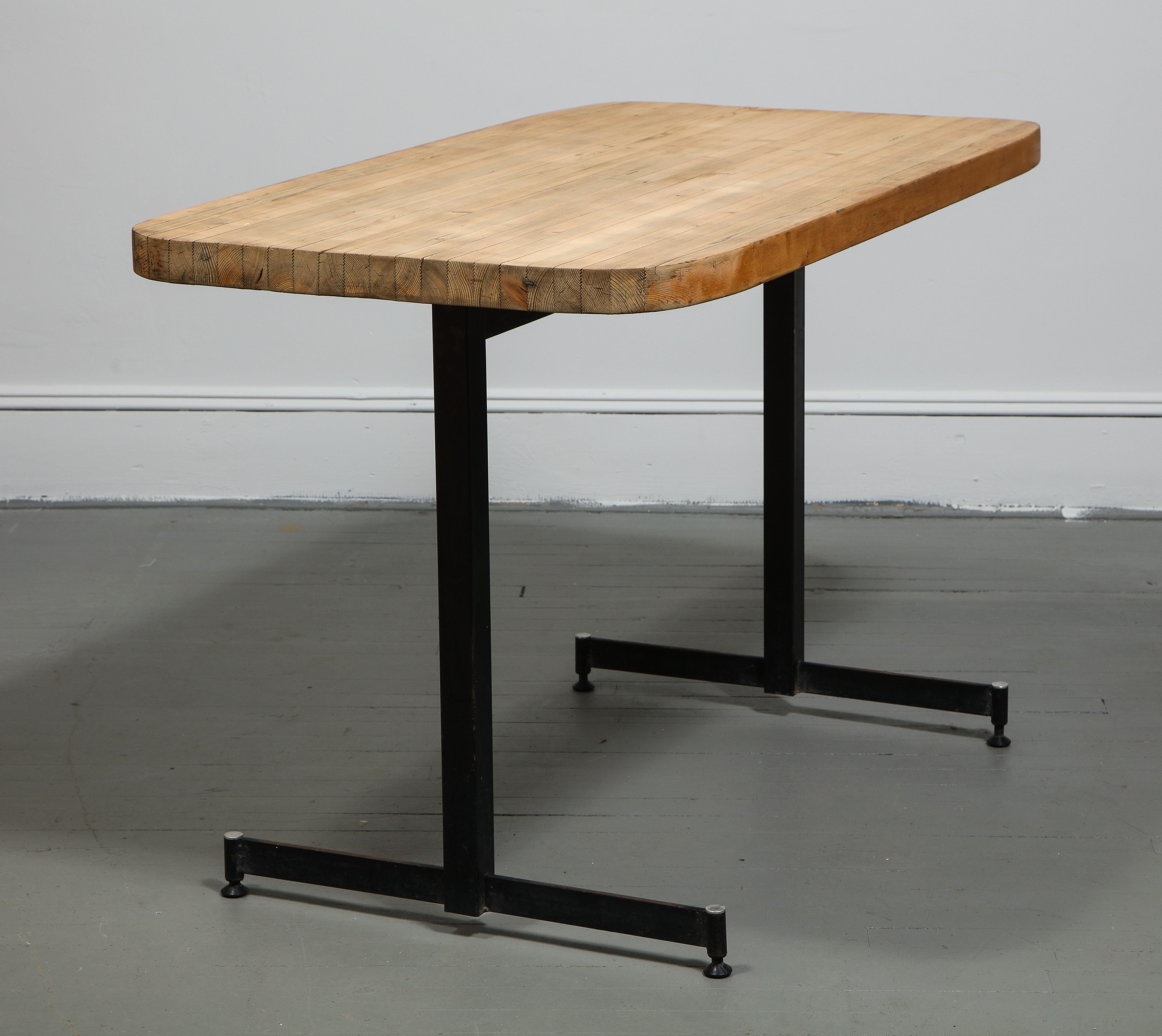 French Pine Work Table Attributed to Charlotte Perriand, France, c. 1960s For Sale