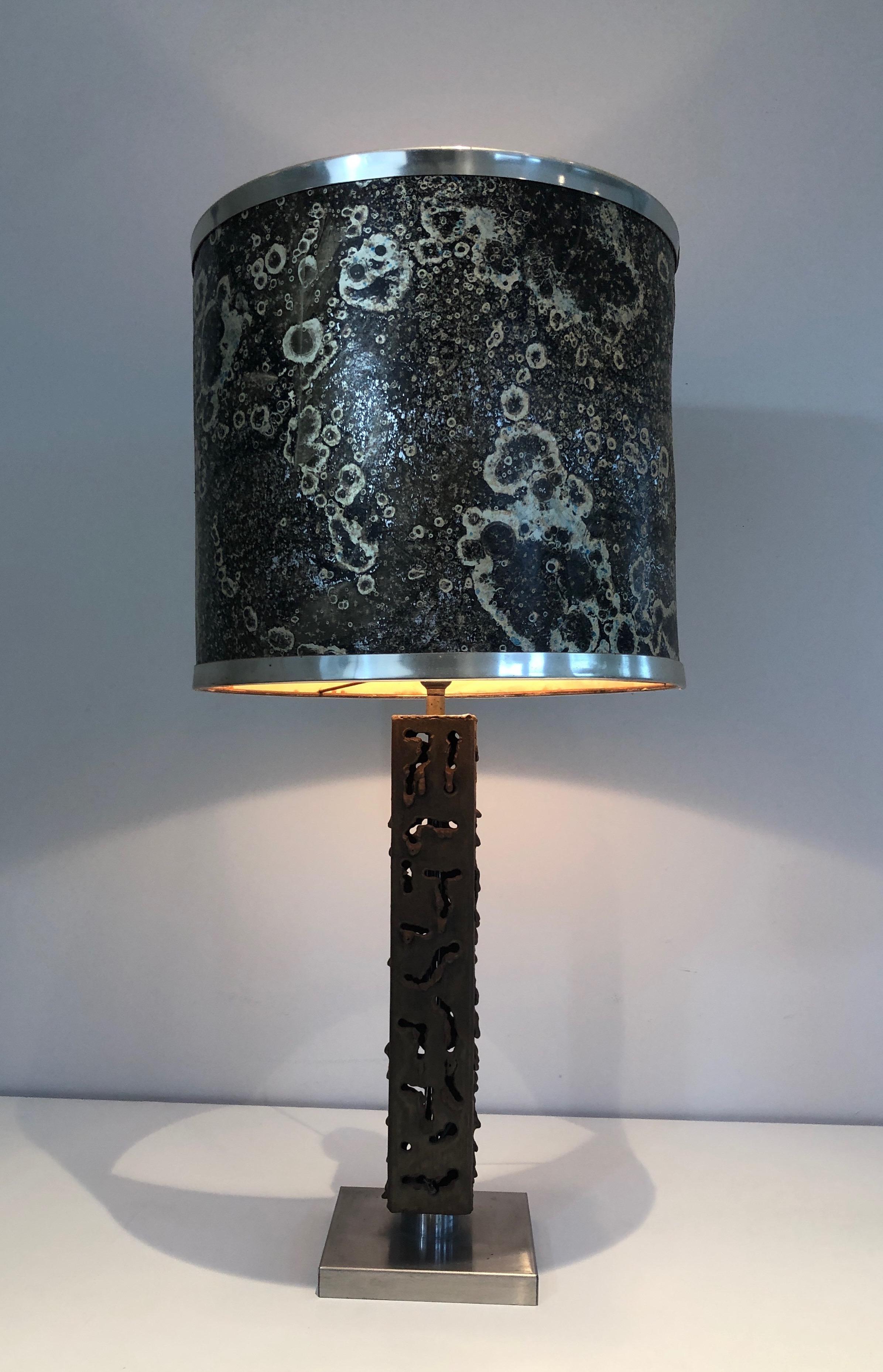 Worked steel design table lamp. French work. Circa 1970
