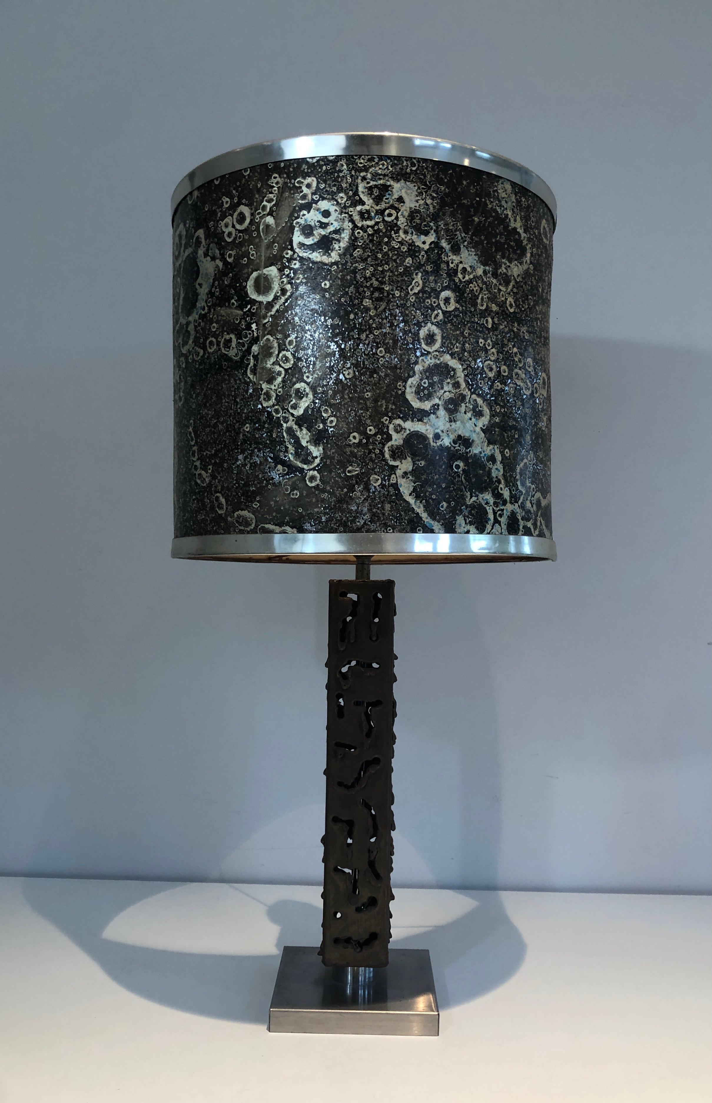Worked Steel Design Table Lamp, French Work, circa 1970 For Sale 6