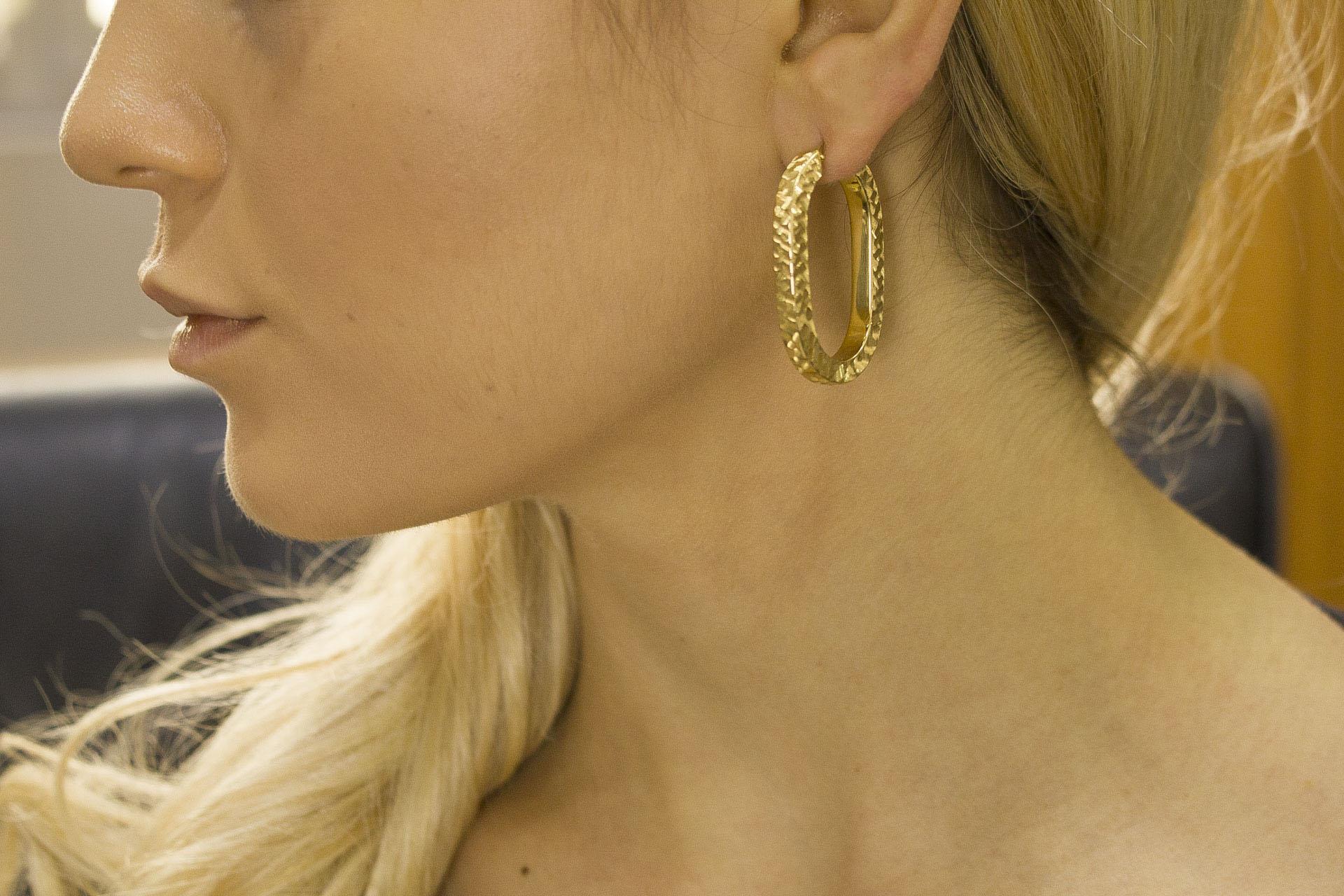 Women's Worked Yellow Gold Hoop Earrings