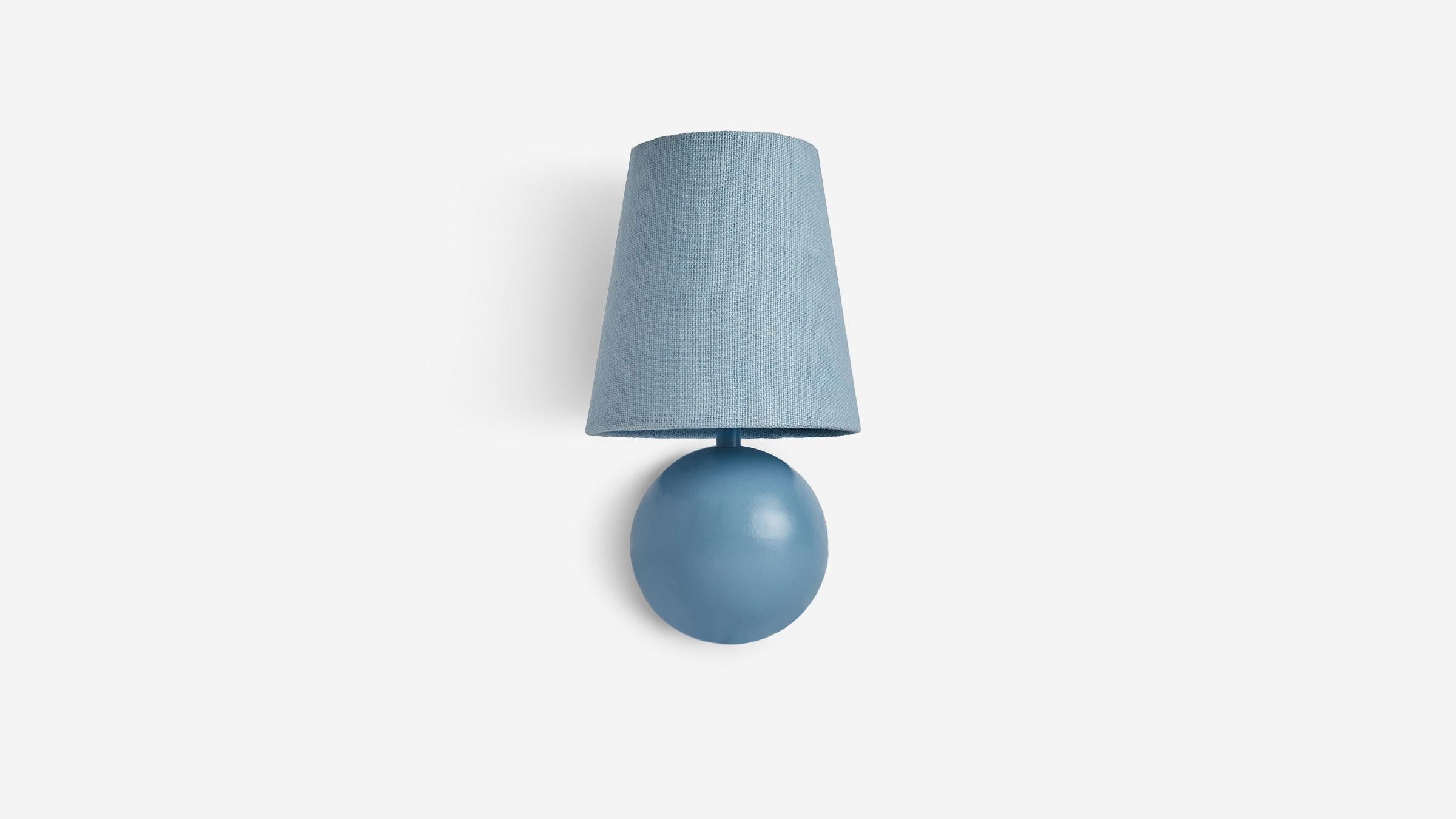 Lámpara Workstead Bole de color en Nuevo estado para la venta en Floyd, VA